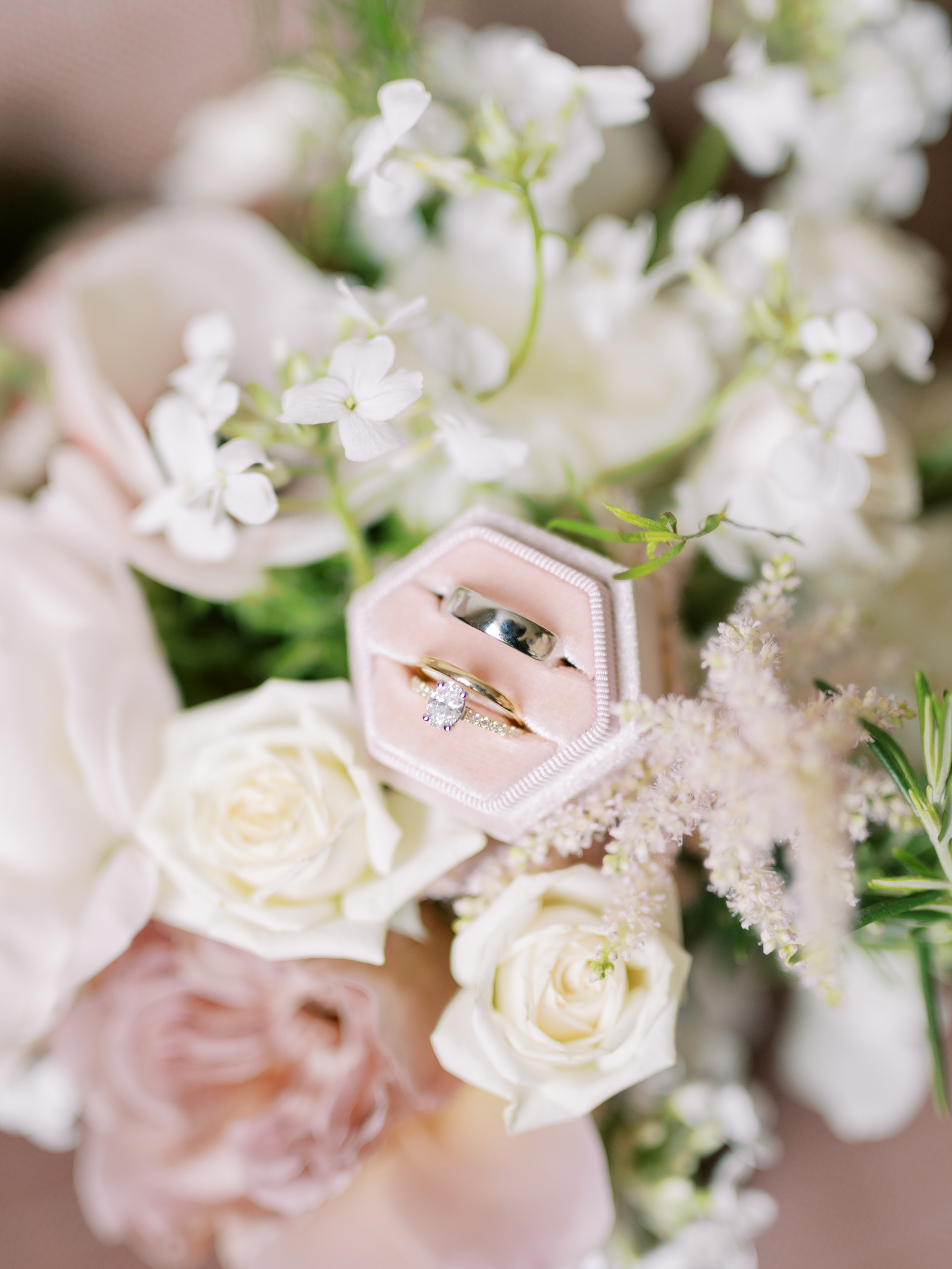 Classy and Elegant Wedding at Iscoyd Park with a Chosen by KYHA Gown 16 Iscoyd Park Wedding Heledd Roberts 10