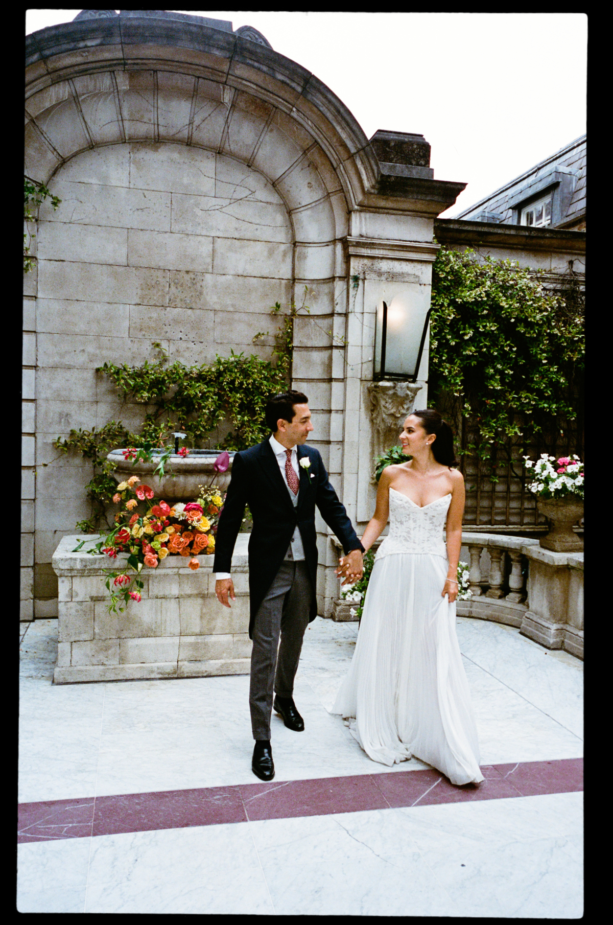 A Colourful City Wedding at Dartmouth House with a Sept Dress 74 Joasis Photography Kenia Robbie Love My Dress 127