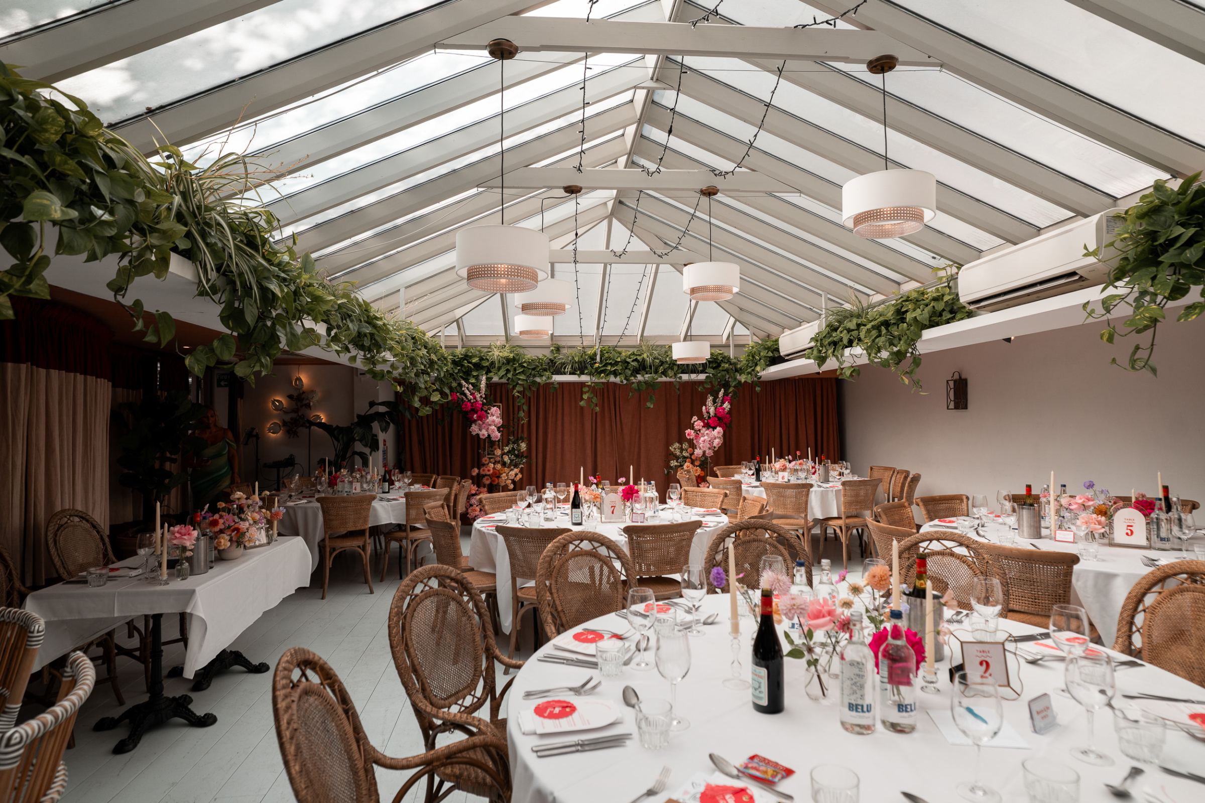 This Modern Revelry Mitre Hampton Court Wedding Becca Joe 75