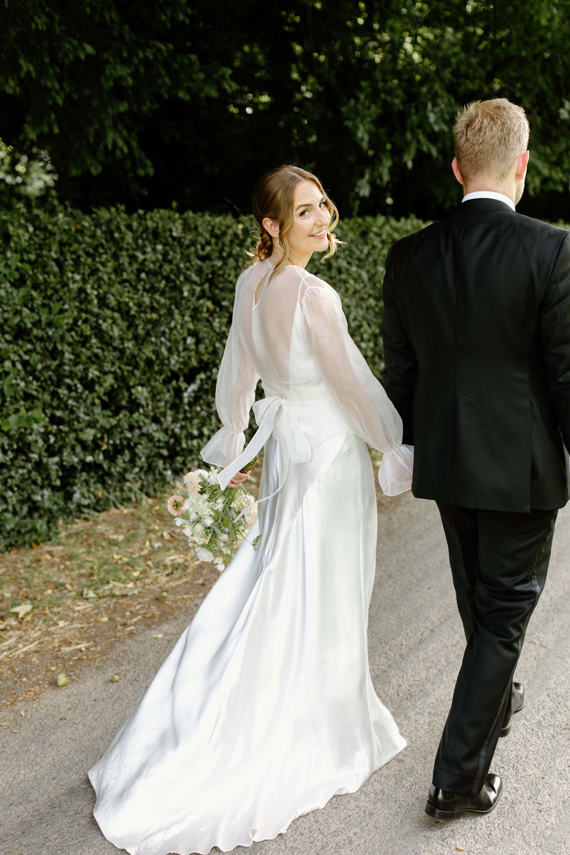 Katie in The Own Studio For Her Elegant Summer Wedding at Broadfield Court 5 Broadfield Court Wedding 120