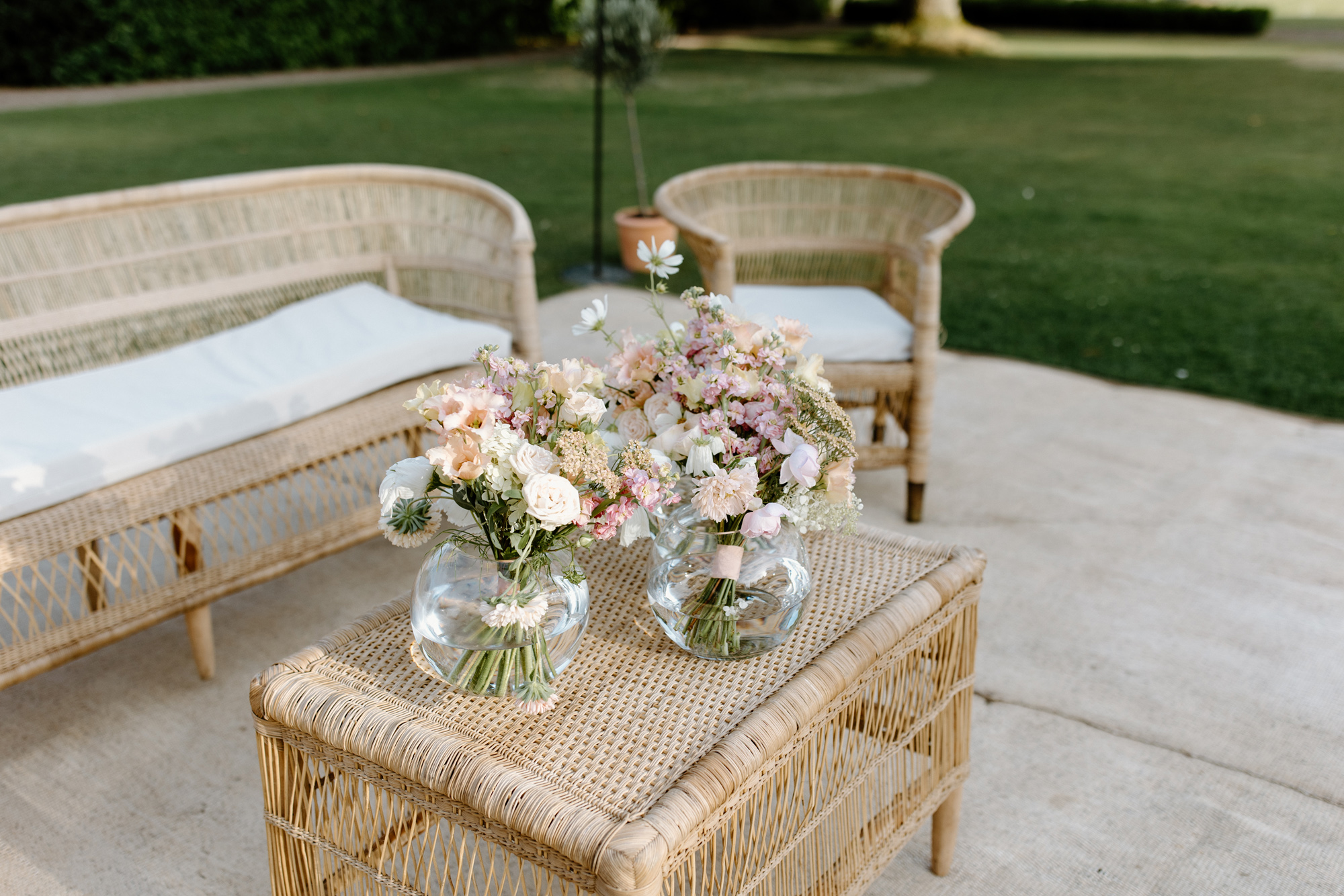 Katie in The Own Studio For Her Elegant Summer Wedding at Broadfield Court 36 Broadfield Court Wedding 143 1