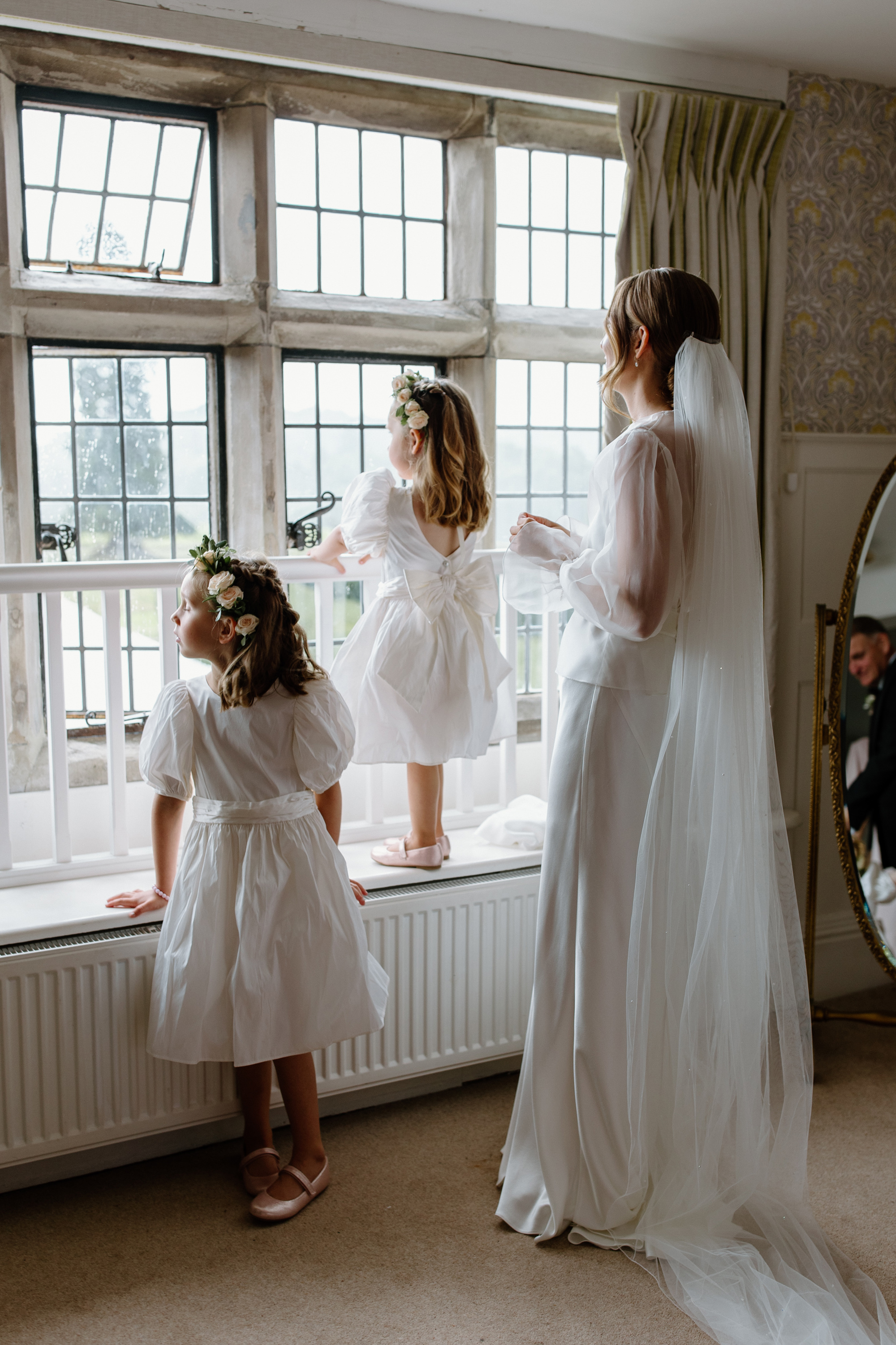 Katie in The Own Studio For Her Elegant Summer Wedding at Broadfield Court 22 Broadfield Court Wedding 38 1
