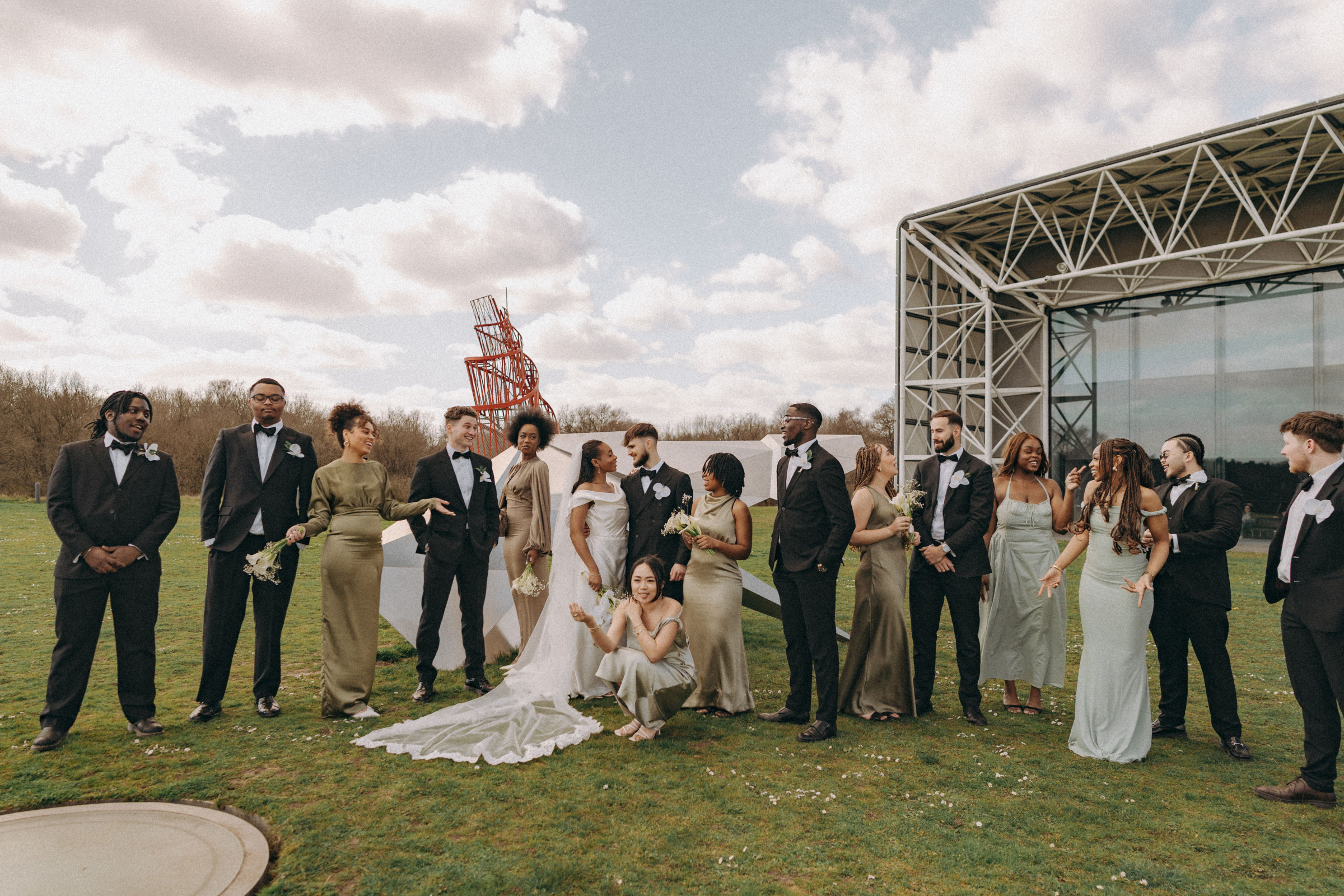Elegant Modern Sainsburys Centre Wedding 101