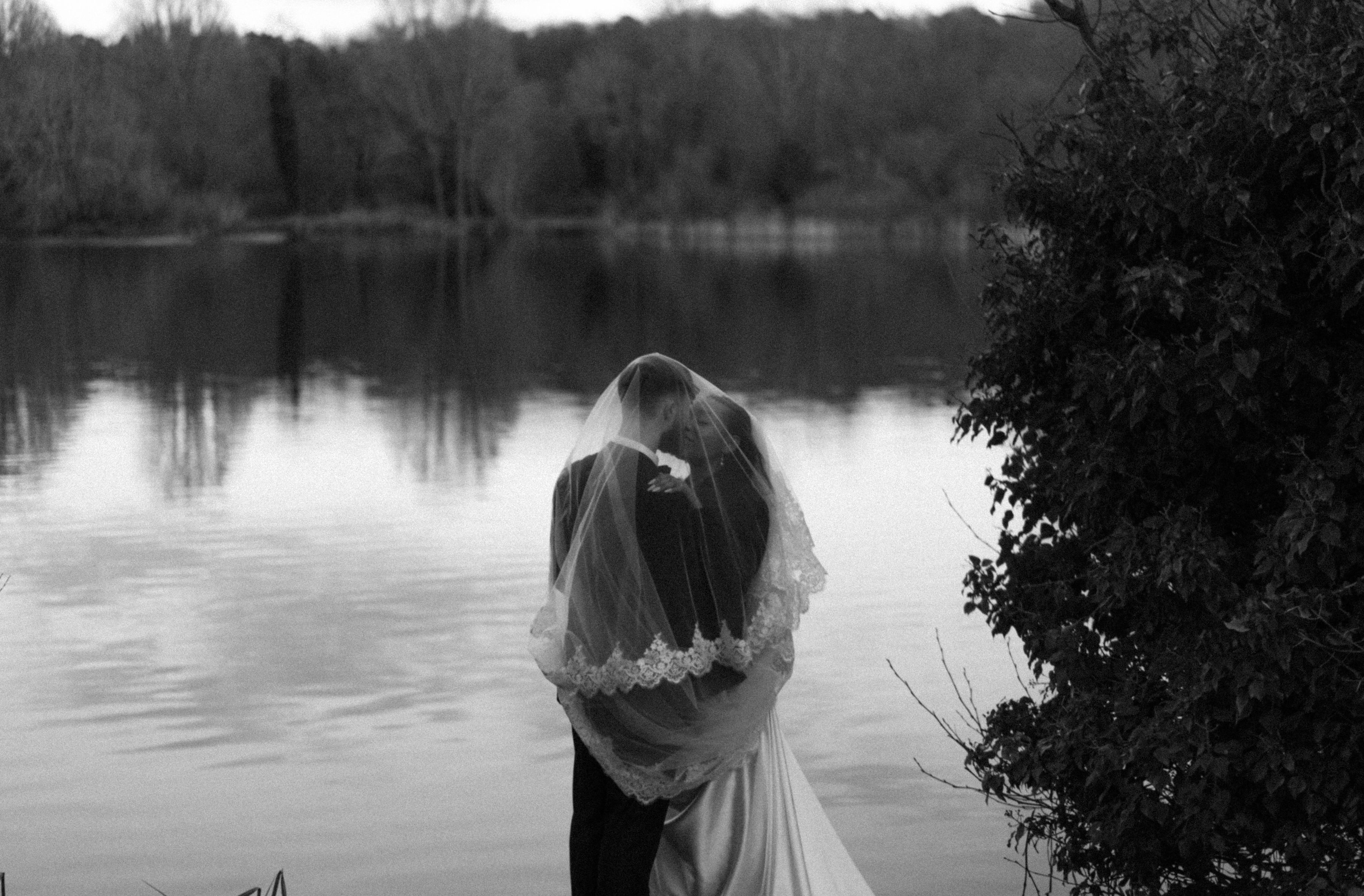 Elegant Modern Sainsburys Centre Wedding 207