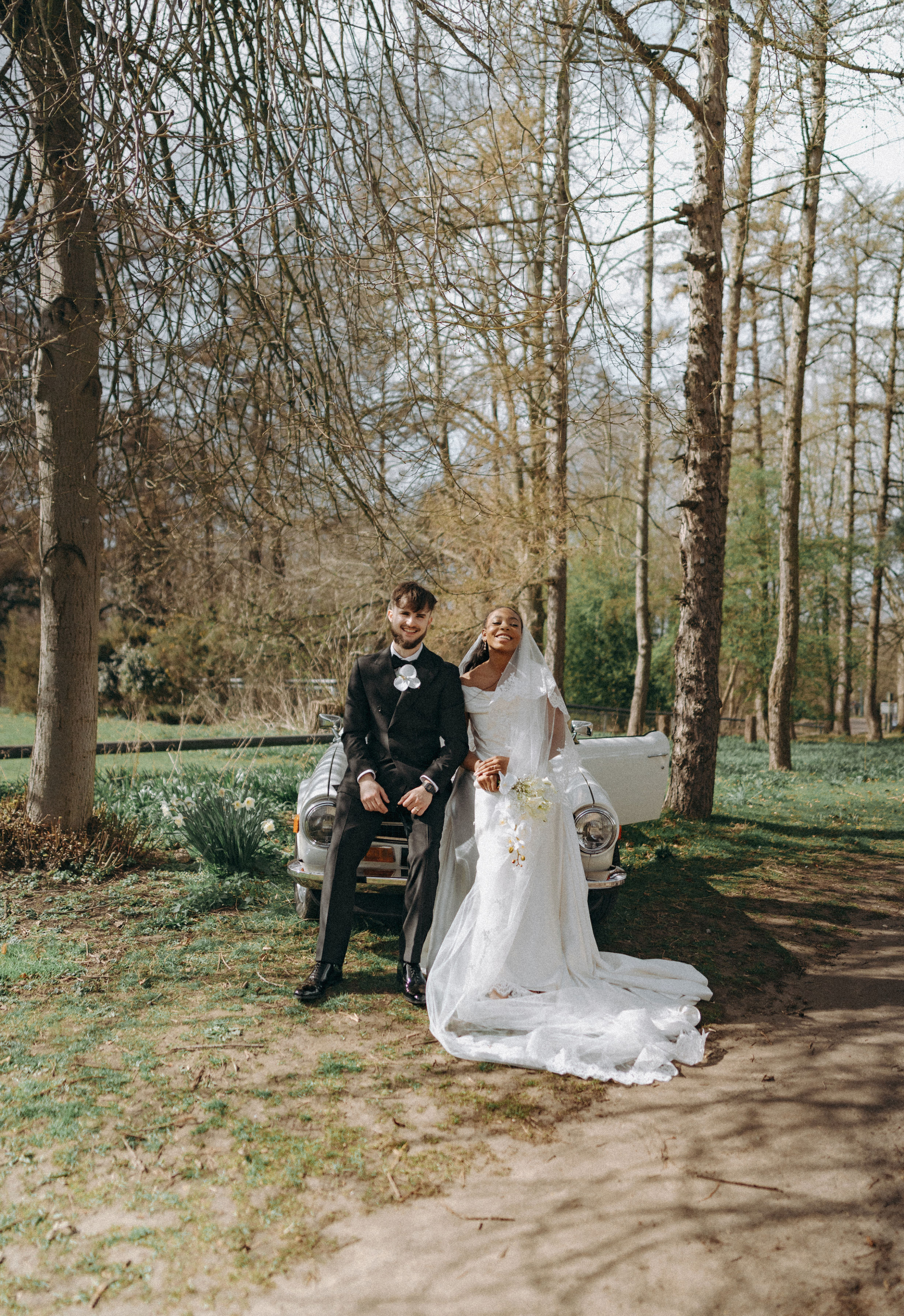 Elegant Modern Sainsburys Centre Wedding 55