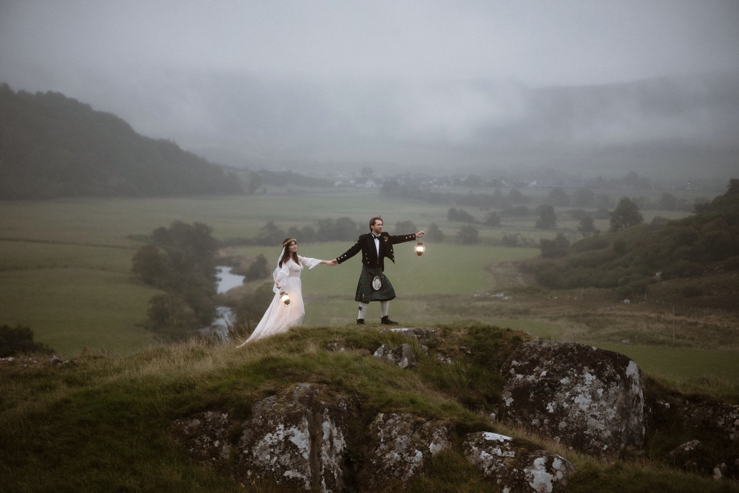 Intimate Scottish Castle Wedding Kilmartin The Caryls Photography 415 1
