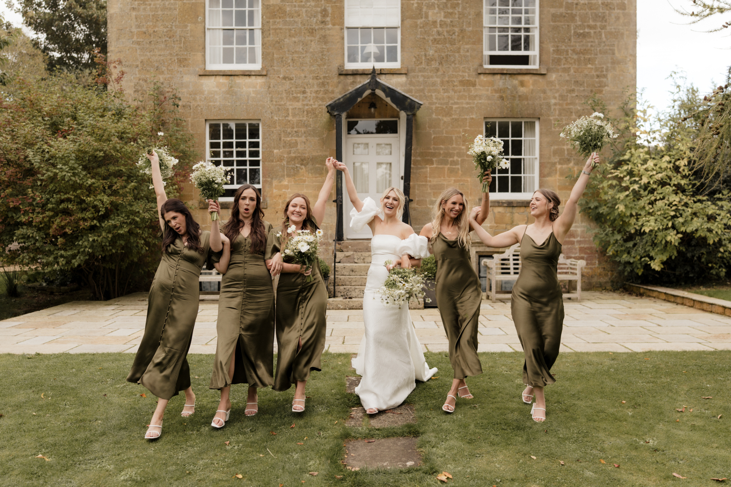 A Romantic Cotswolds Barn Wedding with a Jesus Peiro & Chic, Subtle 60's Influences 28 Lapstone Barn wedding Jesus Peiro 81