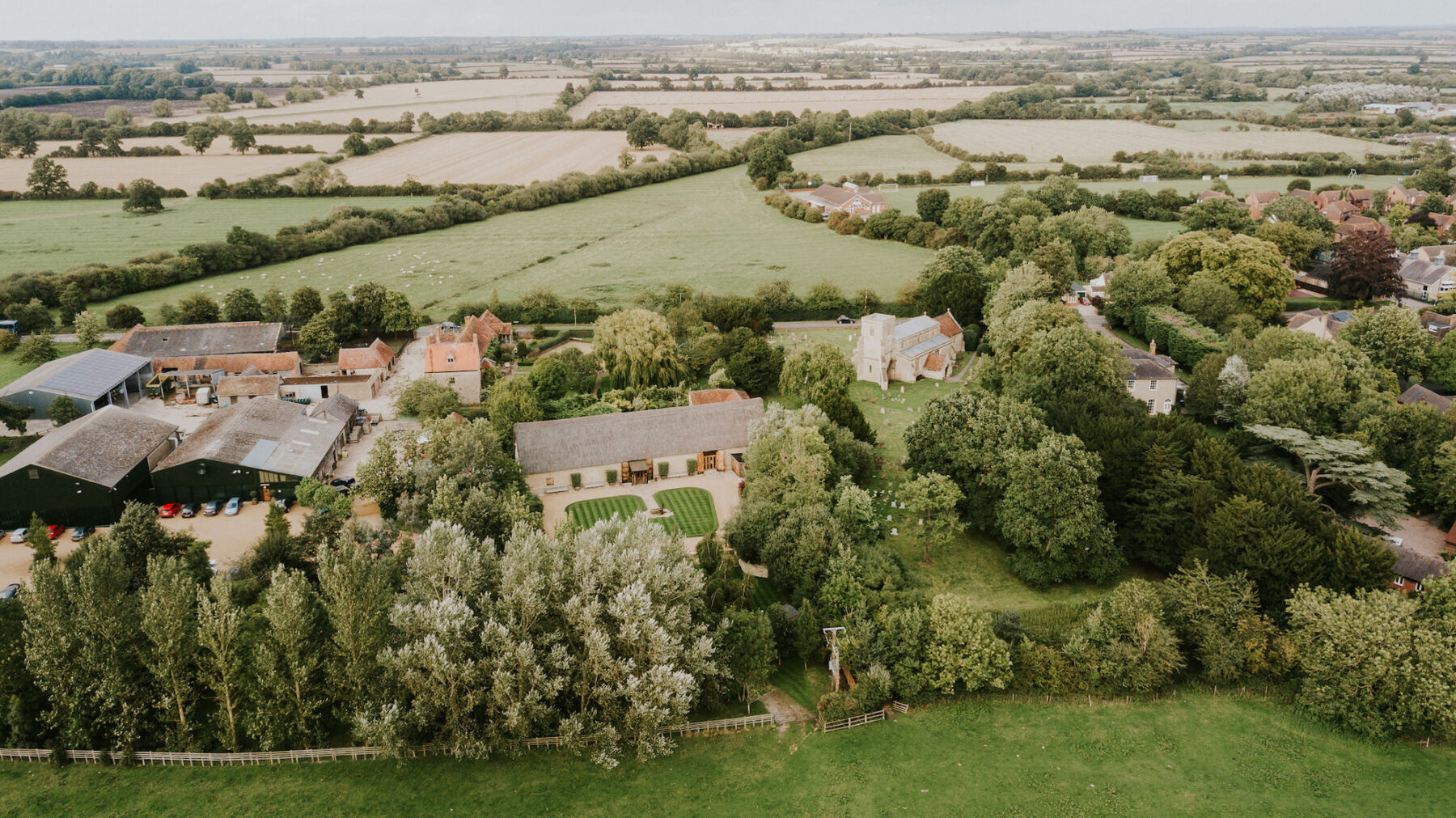 Tythe Barn wedding venue in Bicester Oxfordshire 9