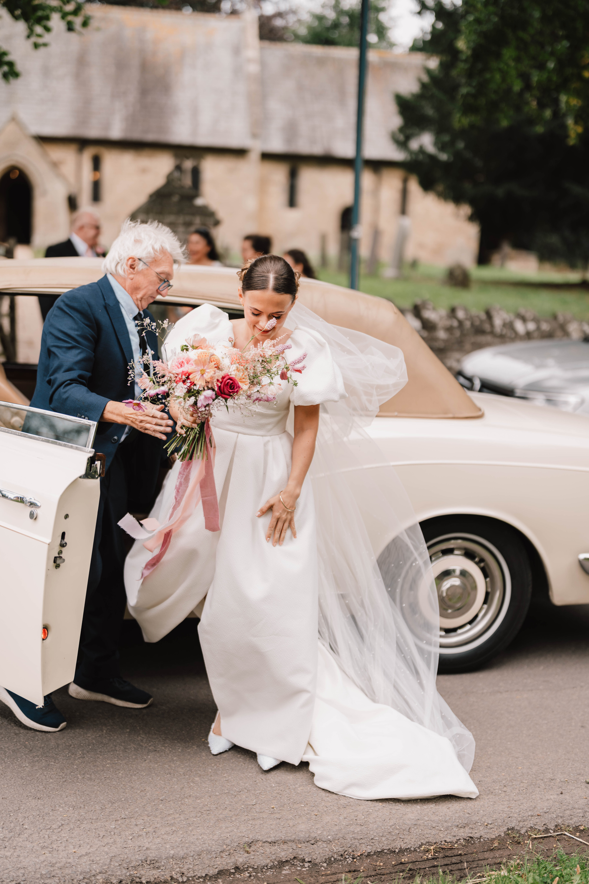Norwood Park Country House Wedding Jesus Peiro Bride 21