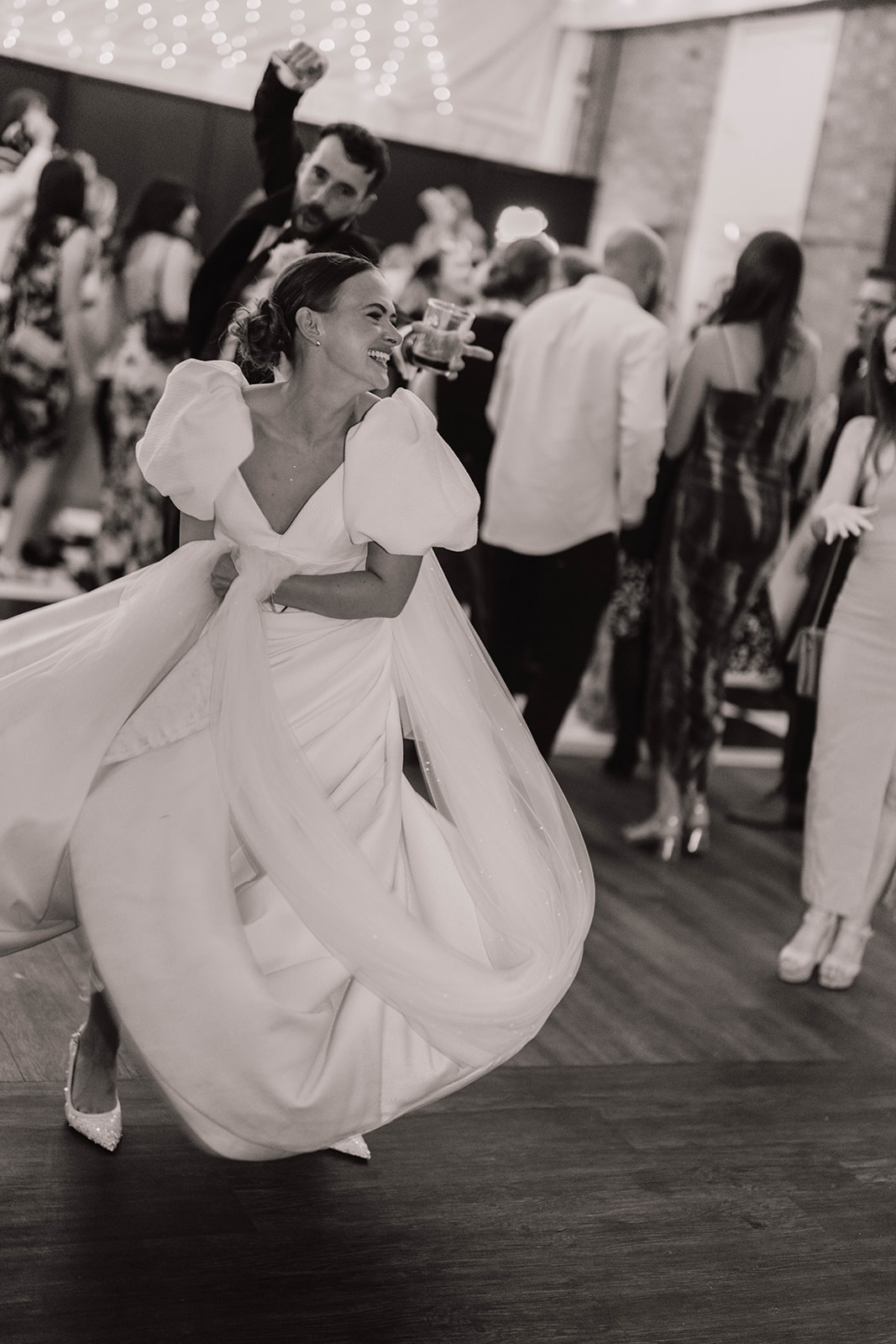 Surprise Wedding disguised as a 30th birthday party 27