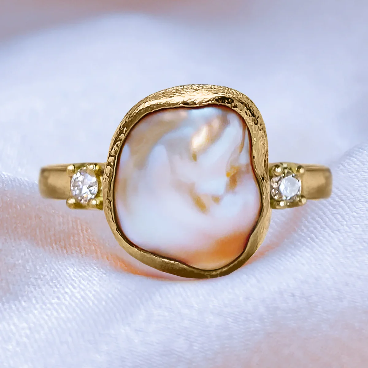 Luminous Keshi Pearl Diamond Engagement ring in 9ct / 14ct/ 18ct Gold