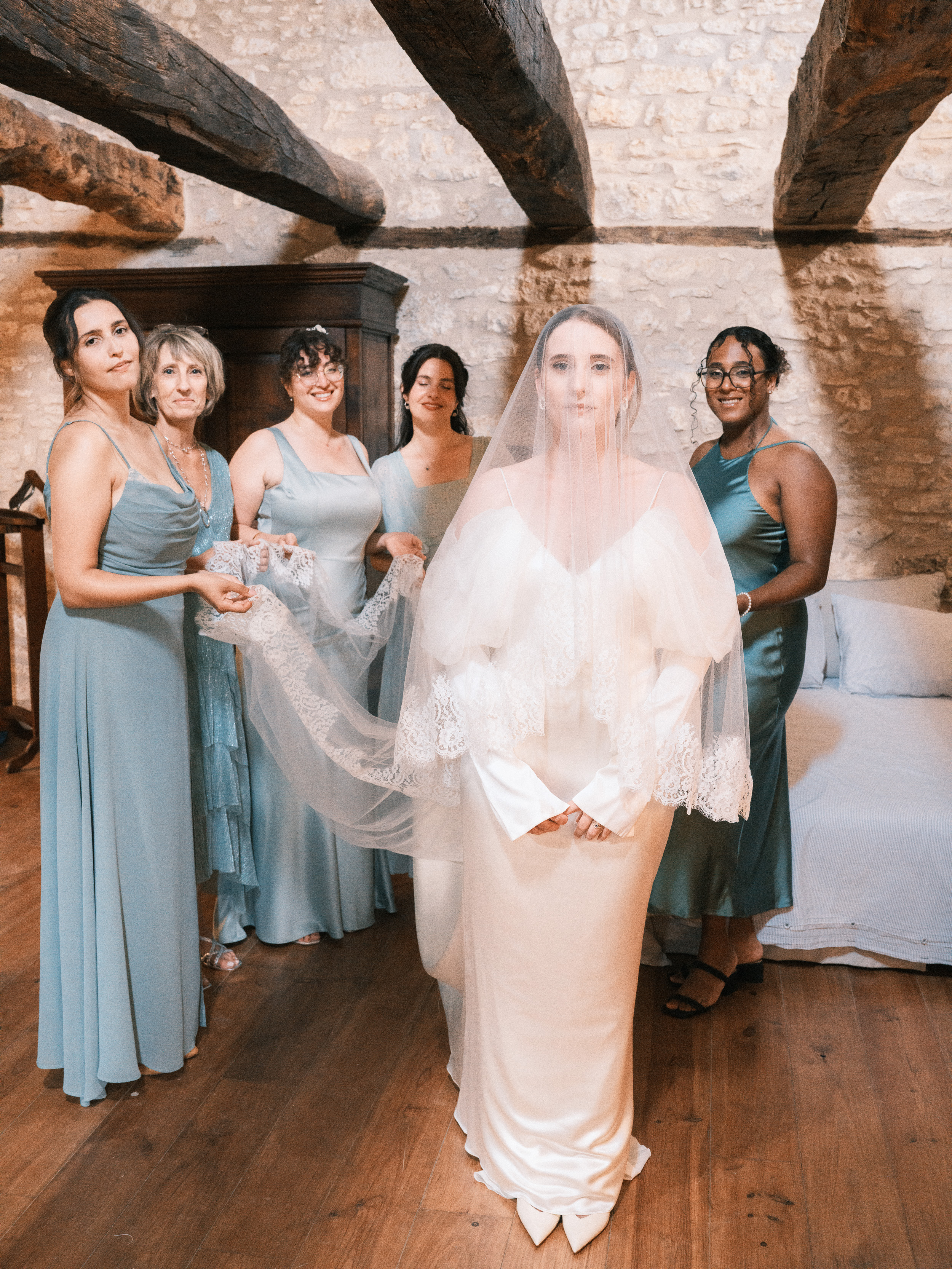 Danielle Frankel bride Chateau Lagut wedding 122