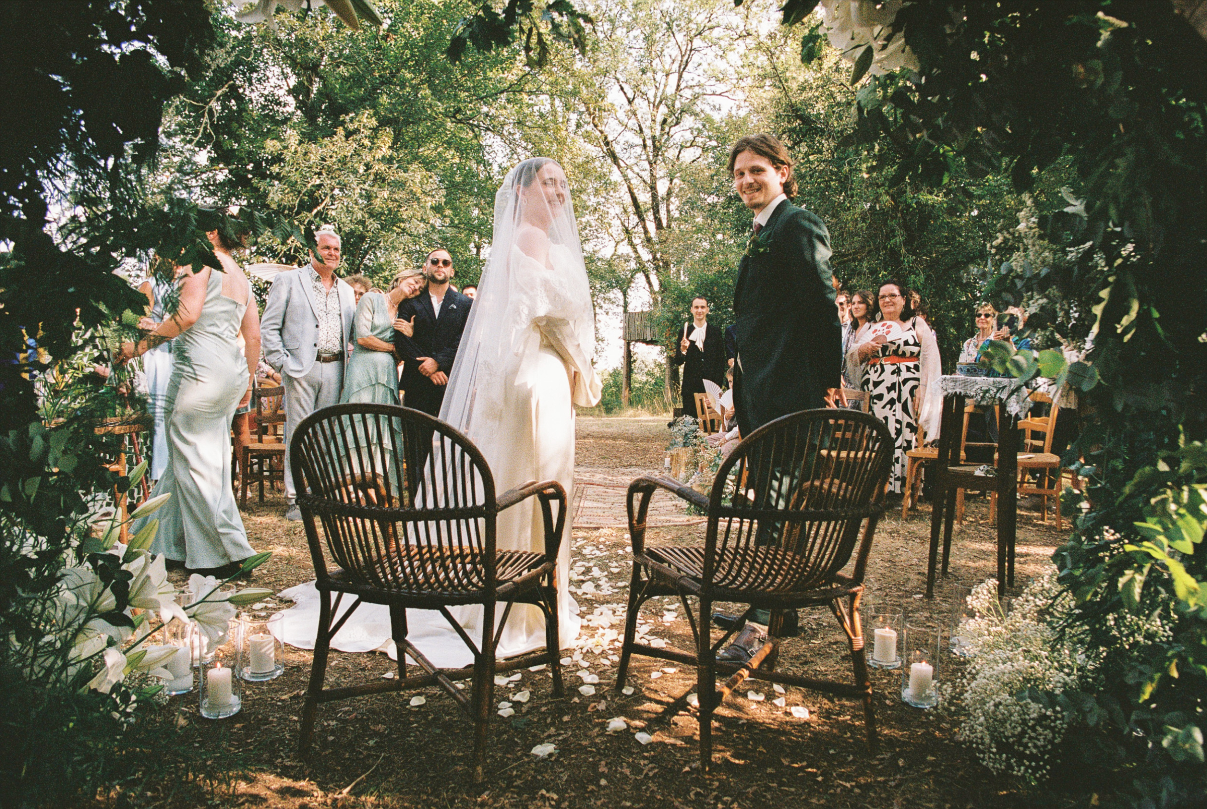 Danielle Frankel bride Chateau Lagut wedding 92