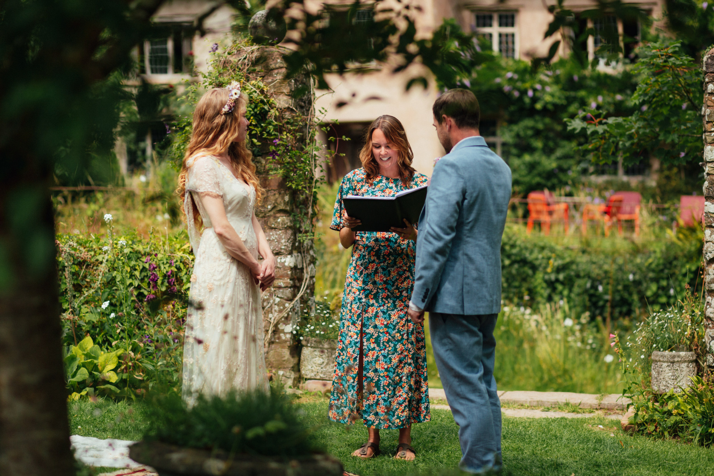 Hynes Devon wedding Jane Bourvis Bride 71 - A Sustainable Summer Wedding at Hayne Devon with a Jane Bourvis Dress Hynes Devon wedding Jane Bourvis Bride 71