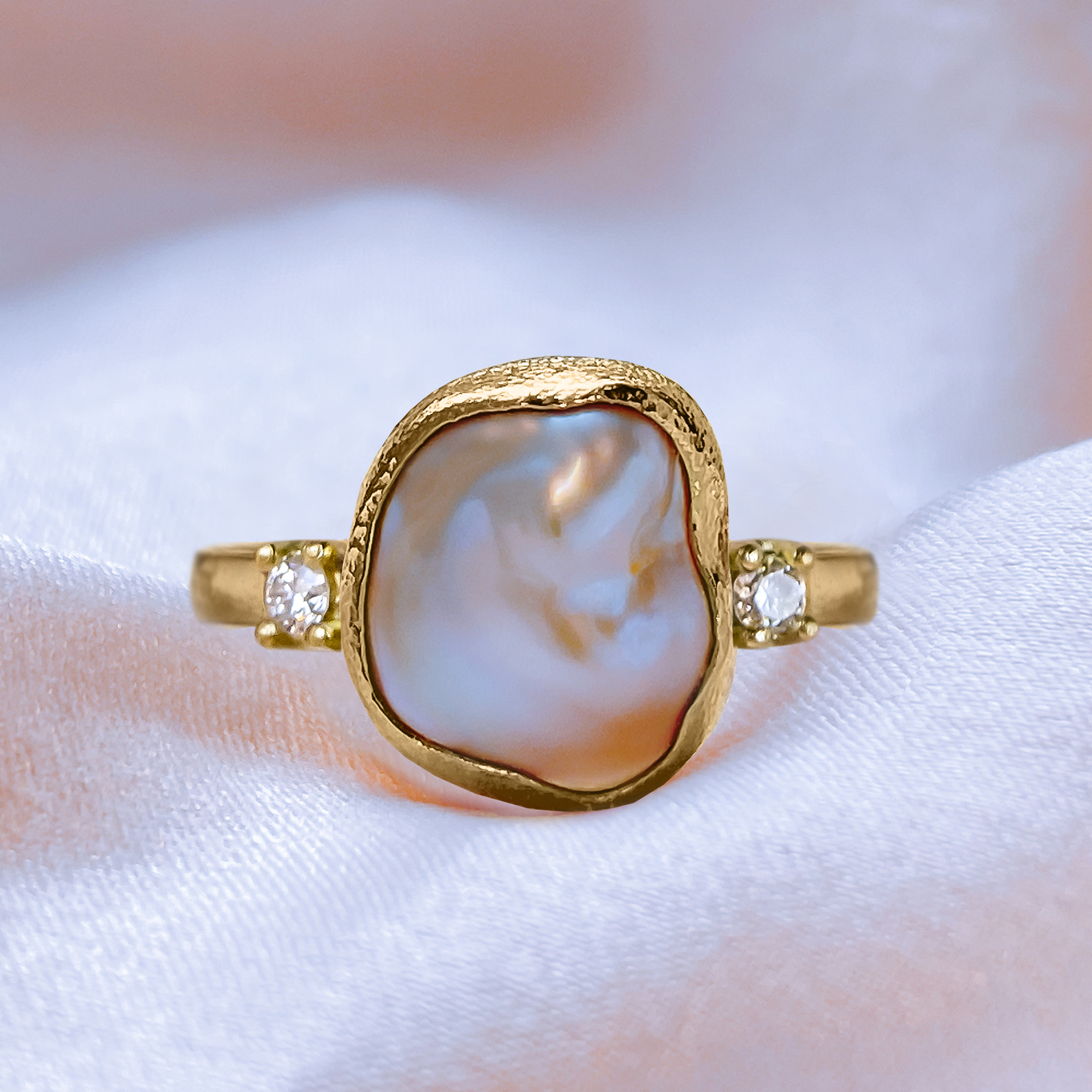 BDC Freeform Keshi Diamonds pearl ring - Bijoux de Chagall: Handcrafted Eco-Jewellery Designed With Artistry & Sustainability BDC Freeform Keshi Diamonds pearl ring