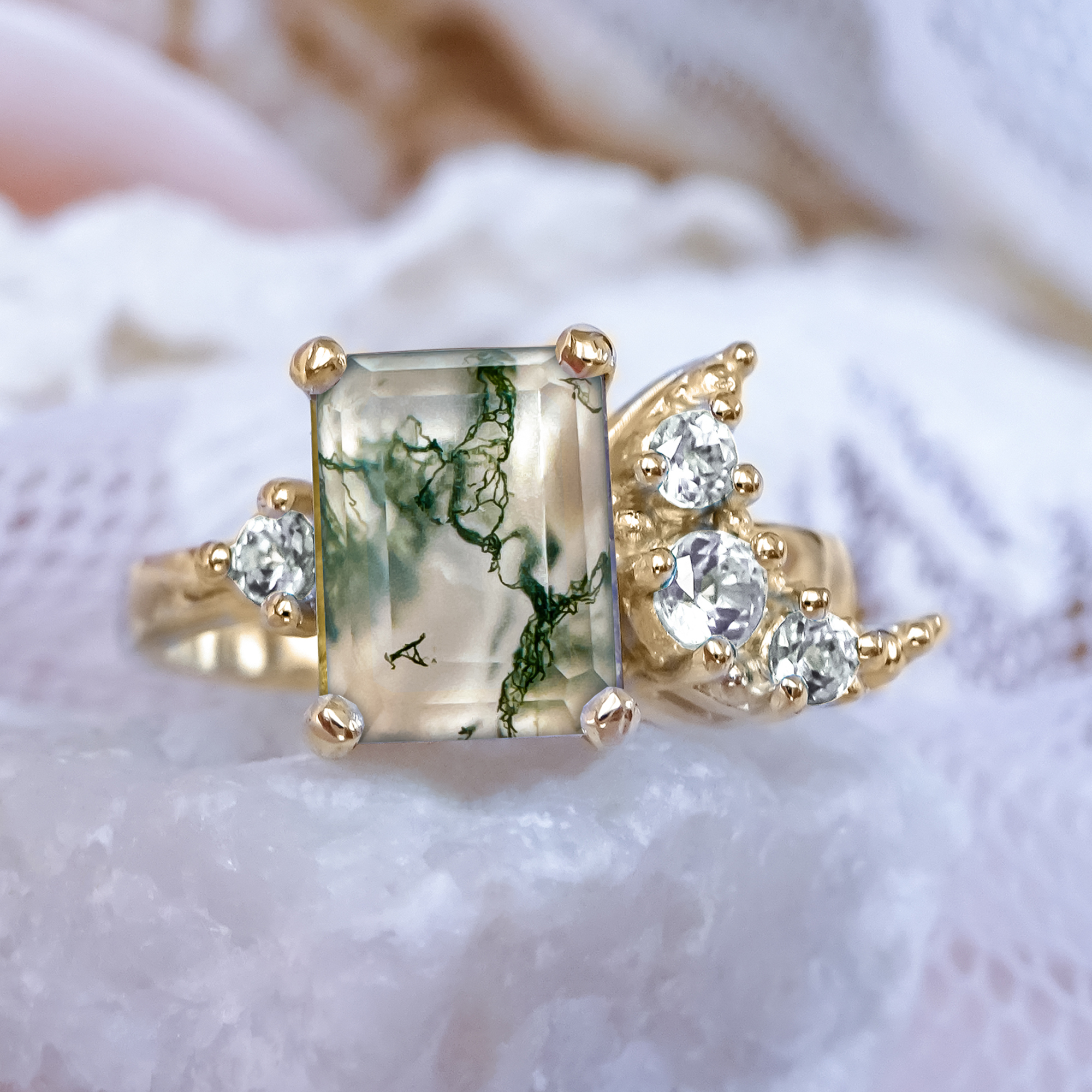 Bijoux de Chagall Eco Sustainable Luxury Rings BDC MA Diamond Moon ring