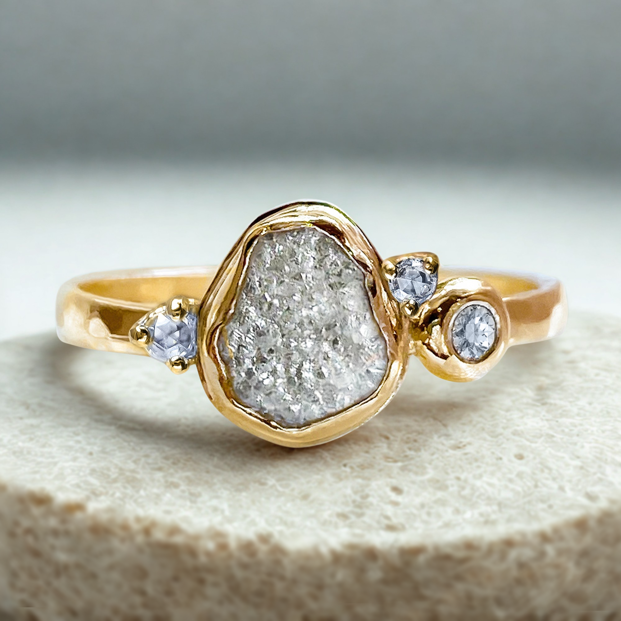 Bijoux de Chagall Eco Sustainable Luxury Rings Rock diamond ring onstone
