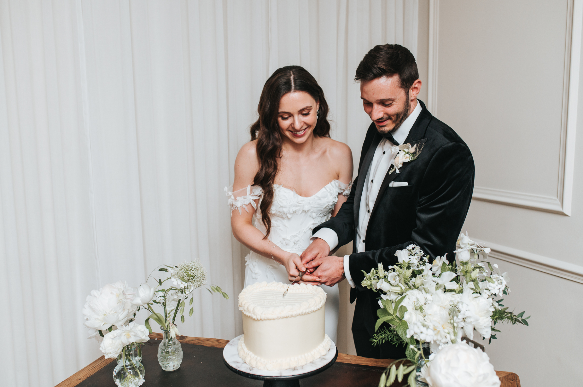 Suzanne Neville Bride Old Vicarage Wedding 122 1 - Victoria in Suzanne Neville for her Classy & Minimalist Wedding in Neutral Tones Suzanne Neville Bride Old Vicarage Wedding 122 1