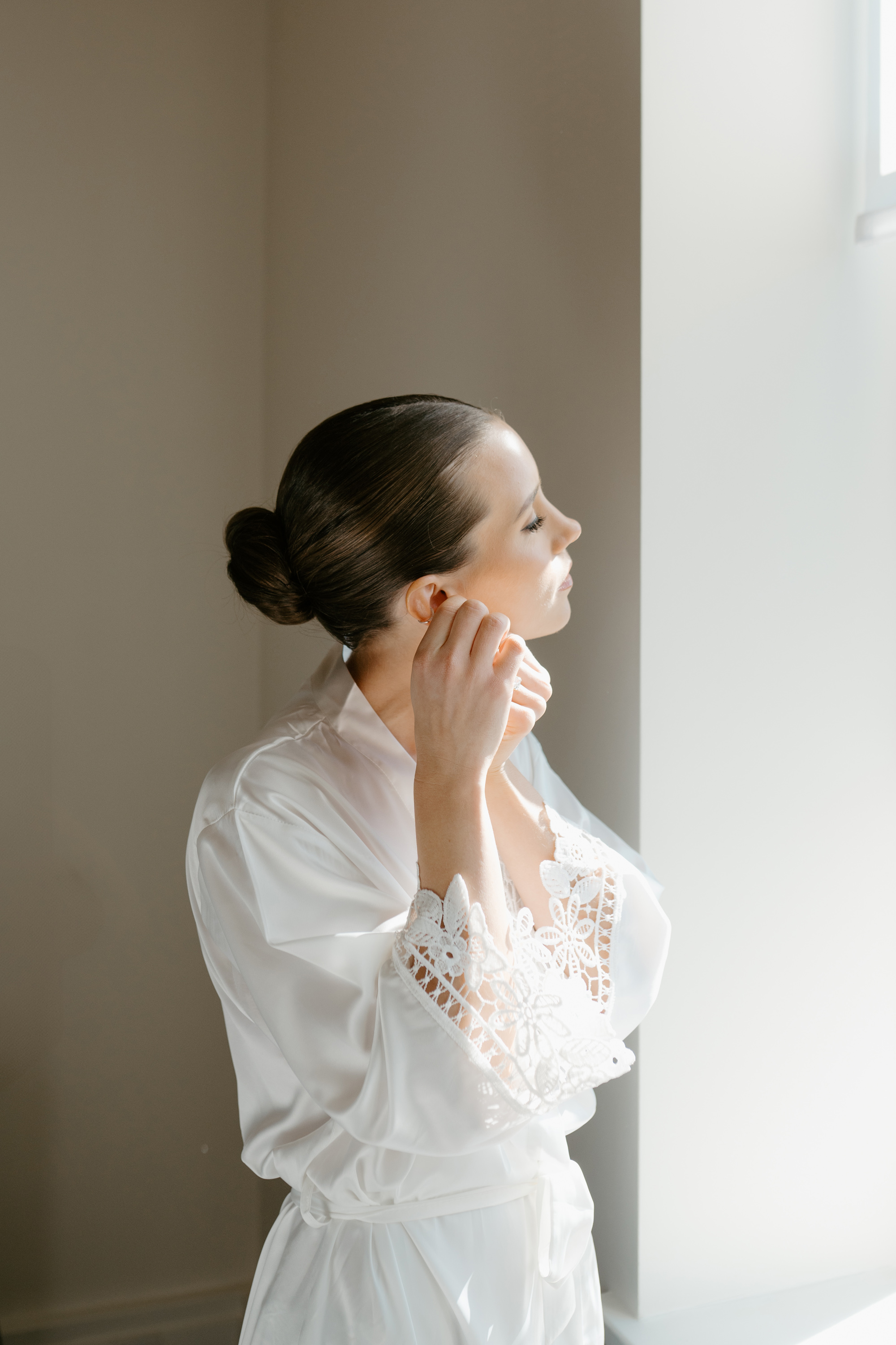 Victoria Beckham Bride London Wedding 3 1 - Jessica Wore Victoria Beckham for her Classic, Modern & Minimalist London Wedding Victoria Beckham Bride London Wedding 3 1