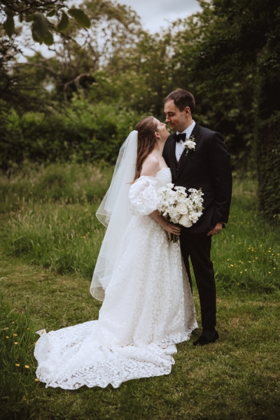 Hatty & Ben’s Nancy Meyers Inspired Black Tie Wedding at Bore Place, Kent