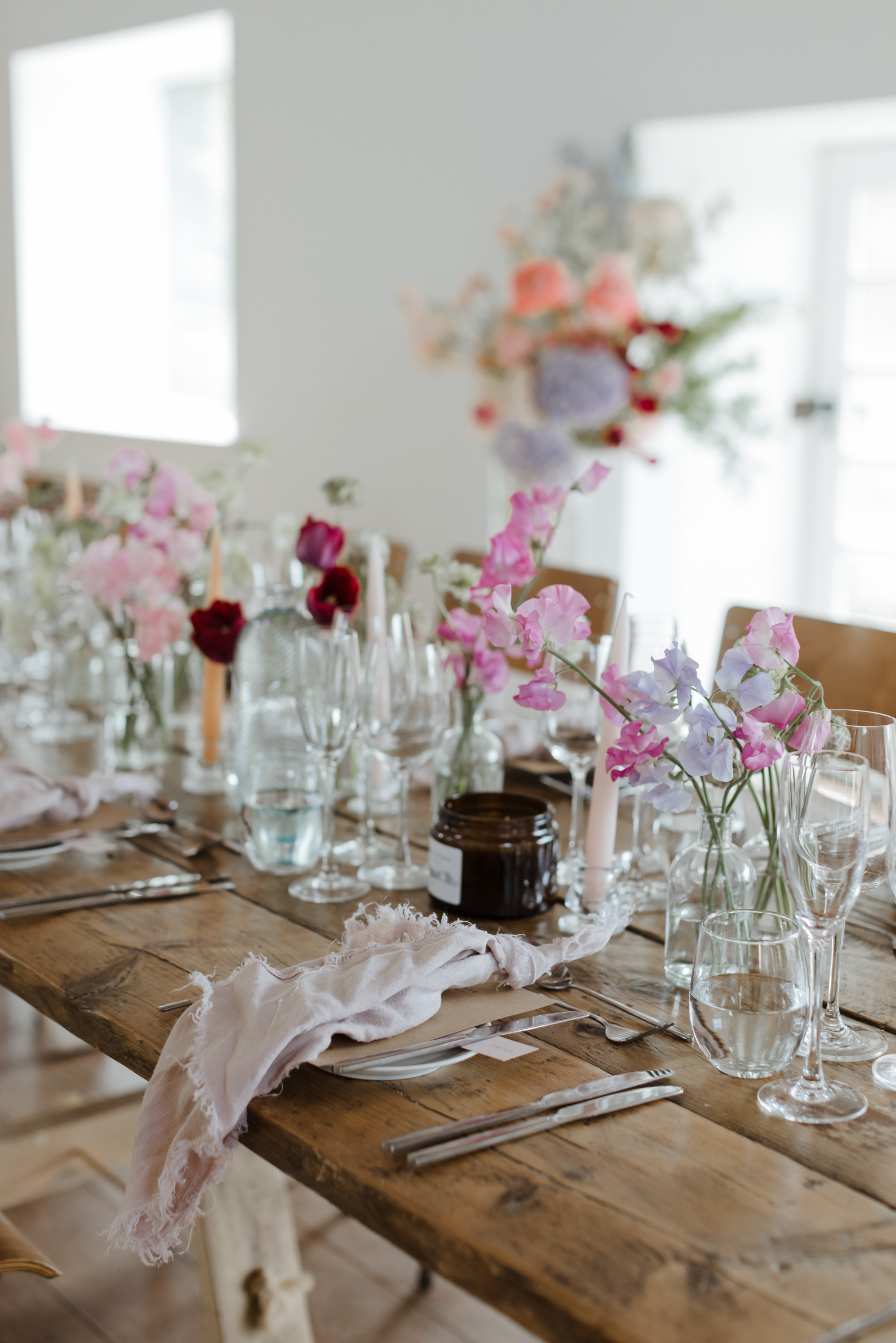 Caro Weiss photography Tessa Andrew hello@caroweiss.com 134 - Tessa Wore Lola Varma For Her Spring Wedding at Ballintaggart Farm Caro Weiss photography Tessa Andrew hello@caroweiss.com 134
