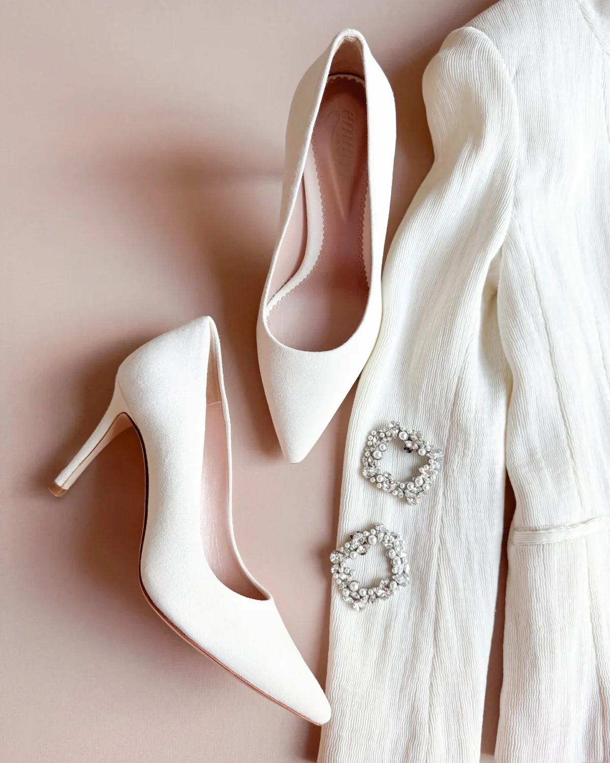 Claudia Ivory Suede Mid Heel