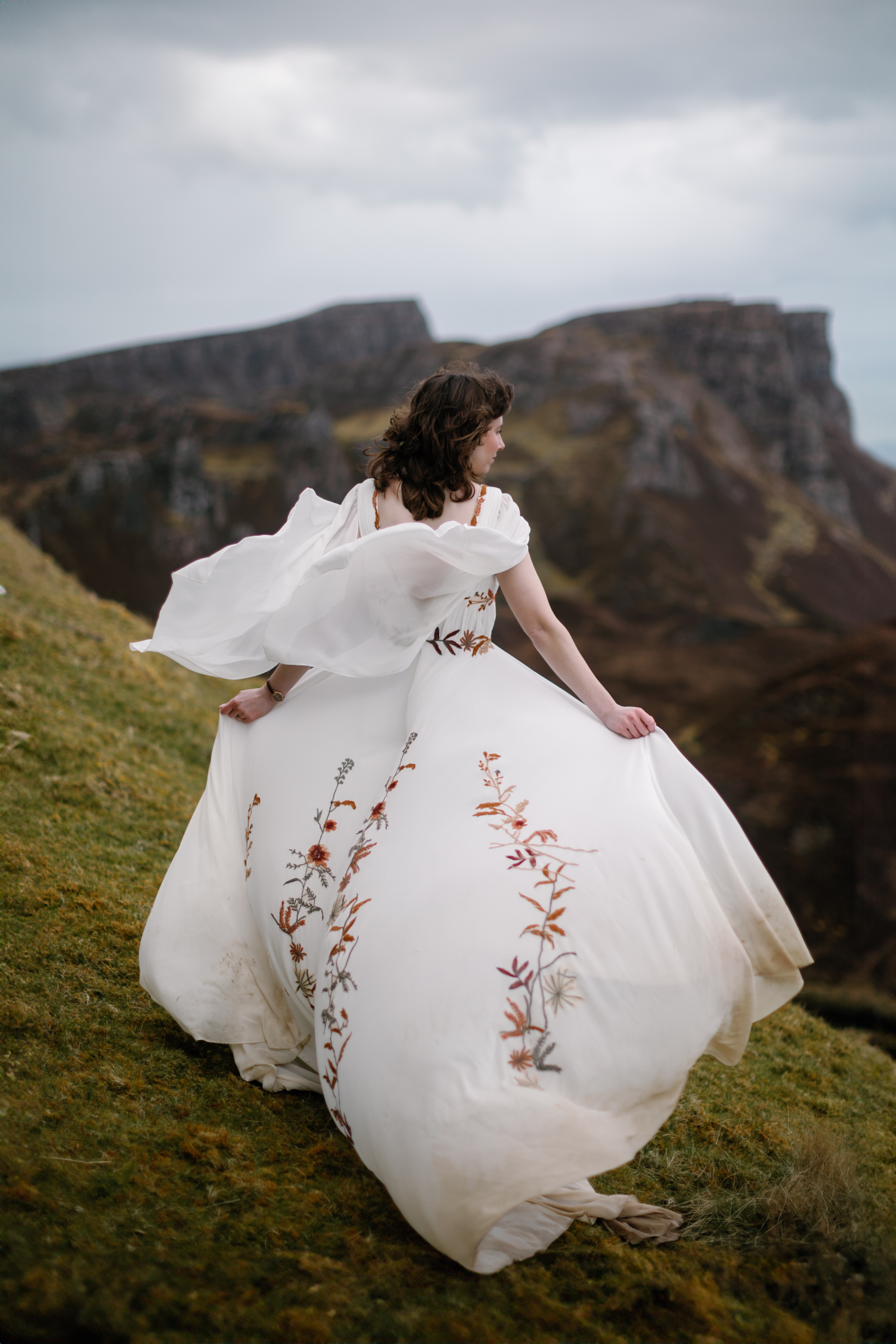 Oli and Steph Photography Miranda and Zach 184 - An Isle of Skye Elopement Planned in Just One Month, with a Floral Dress by Flora & Lane Oli and Steph Photography Miranda and Zach 184