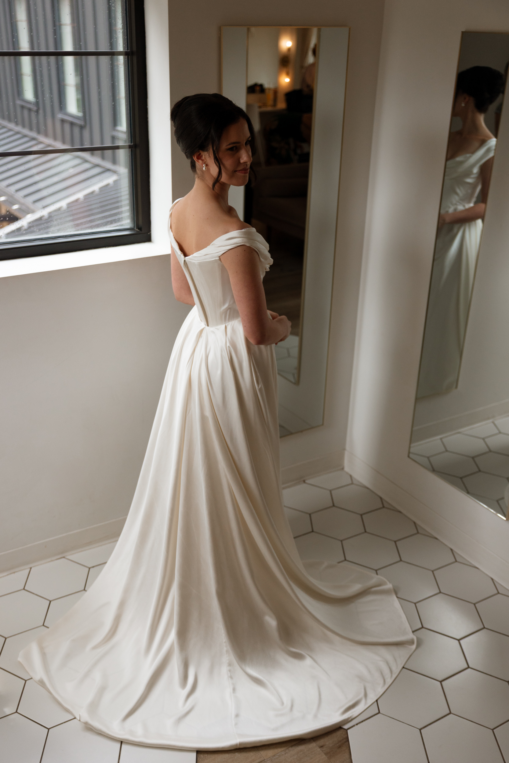 Vivienne Westwood Bride at Pinewood Weddings USA
