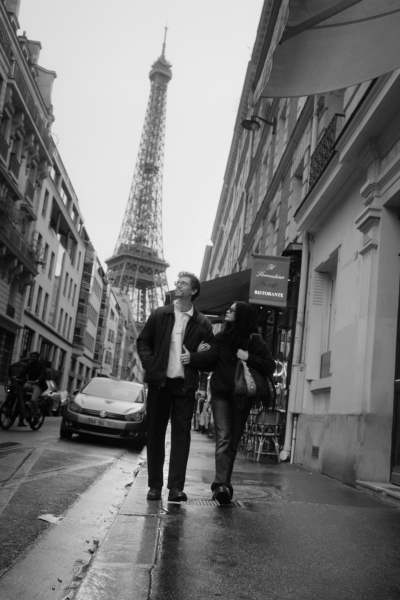 Engagement session in Paris