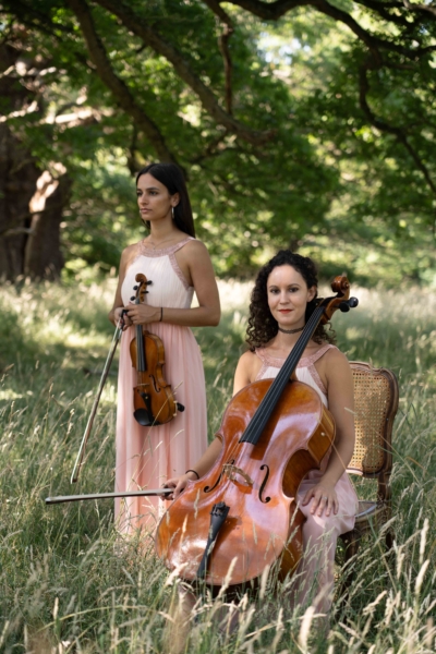 hire a cellist and violinist for your wedding