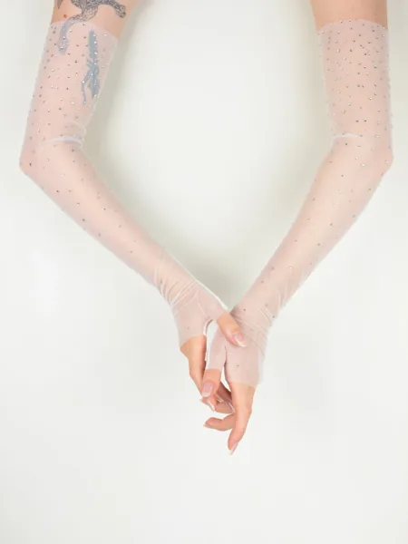 C'est Jeanne handmade tulle bridal gloves.1