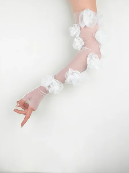 C'est Jeanne handmade tulle bridal gloves.1