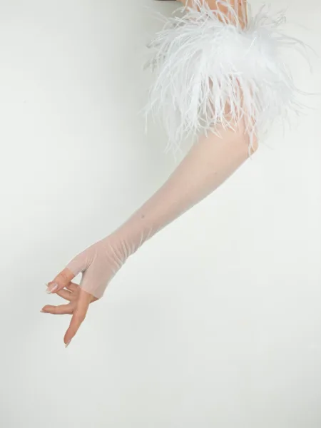 C'est Jeanne handmade tulle bridal gloves.1