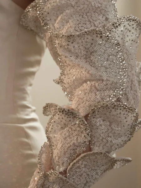 C'est Jeanne handmade tulle bridal gloves.1