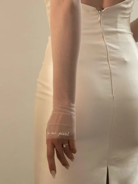 C'est Jeanne handmade tulle bridal gloves.1