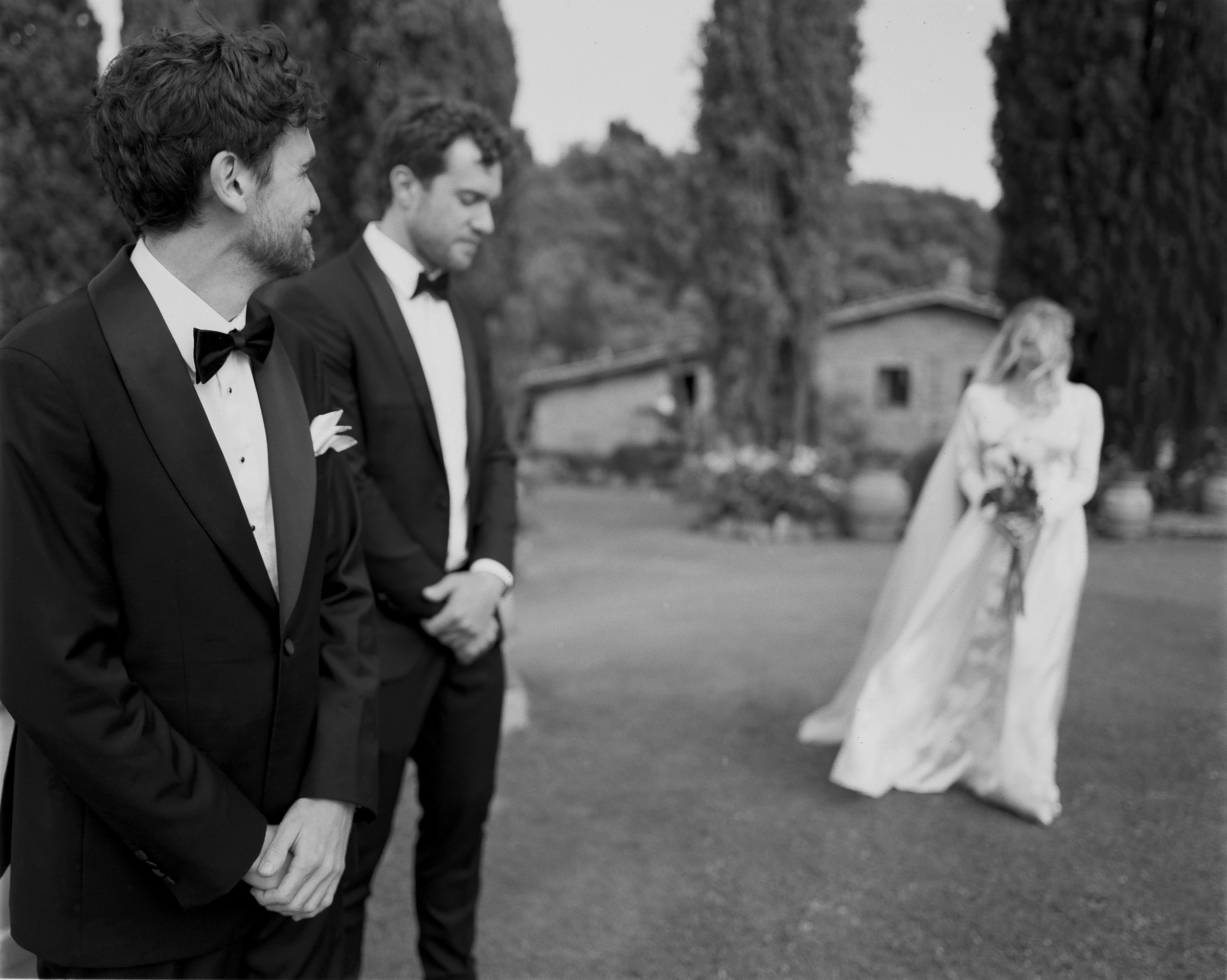 Romantic Tuscan Elopement on Film 115 - An Original 1940s Vintage Dress for Emily & Ned's Intimate Elopement in Tuscany Romantic Tuscan Elopement on Film 115