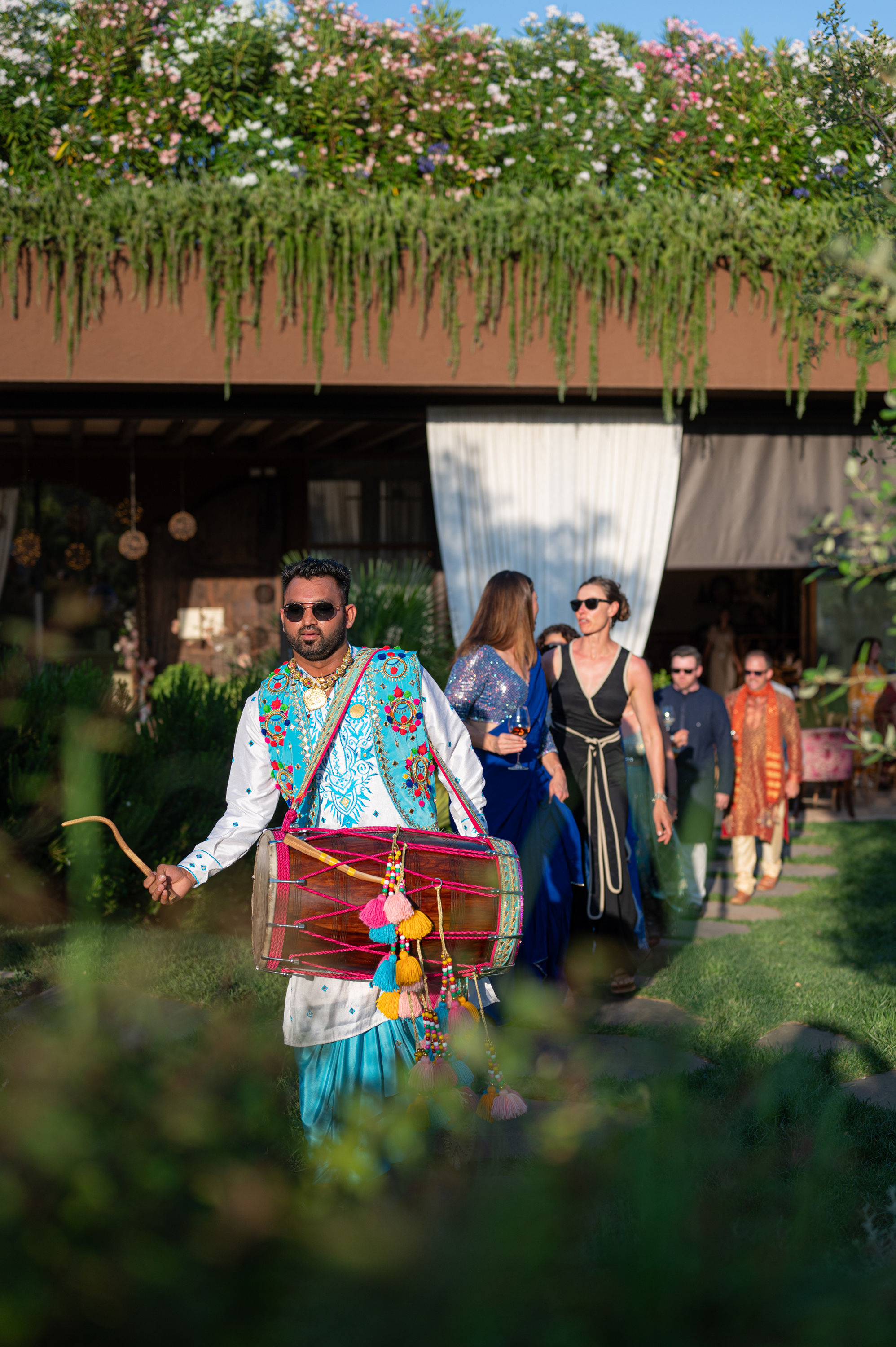Solidea events Nadia and Ryan 20 - Nadia and Ryan’s Joyful Multicultural Wedding at Isola del Garda in Italy Solidea events Nadia and Ryan 20