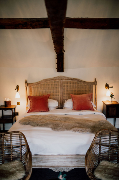 The New Wedding Aesthetic: A Sense of Home