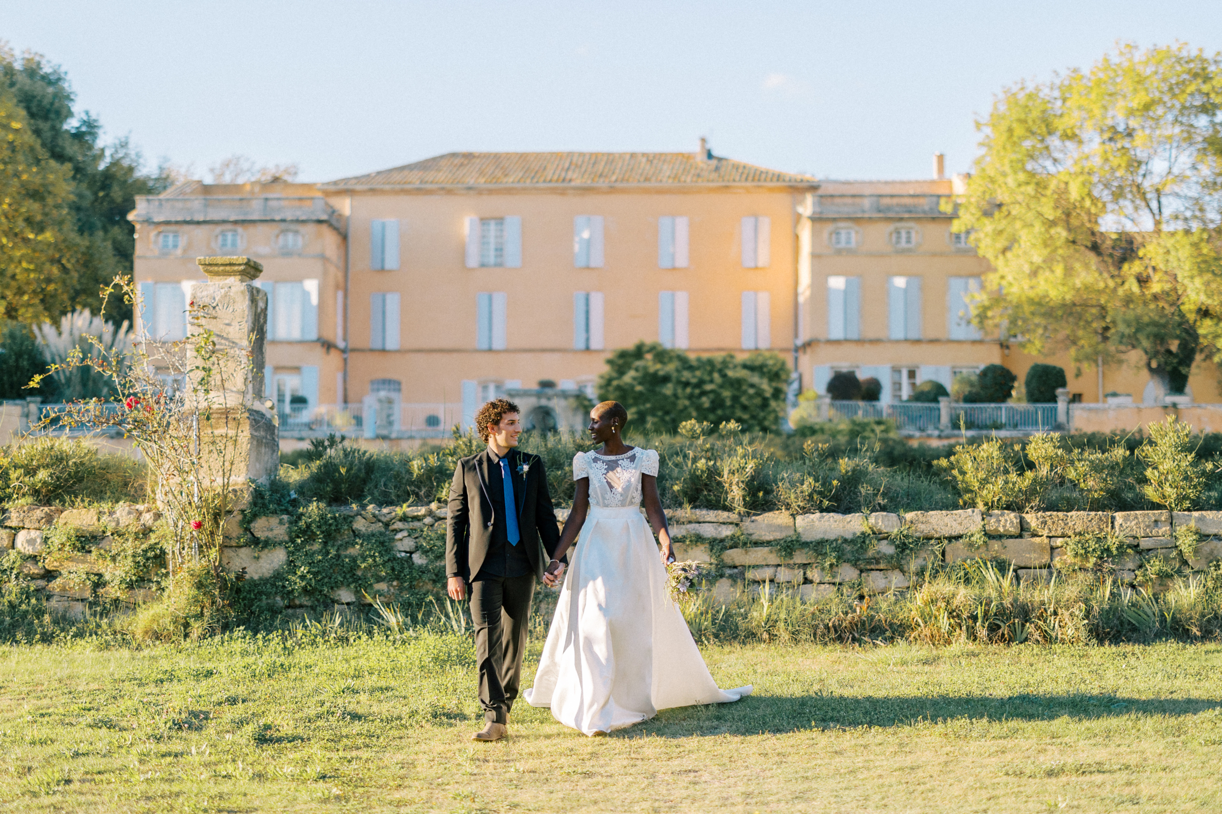 Oui ma Perle weddings