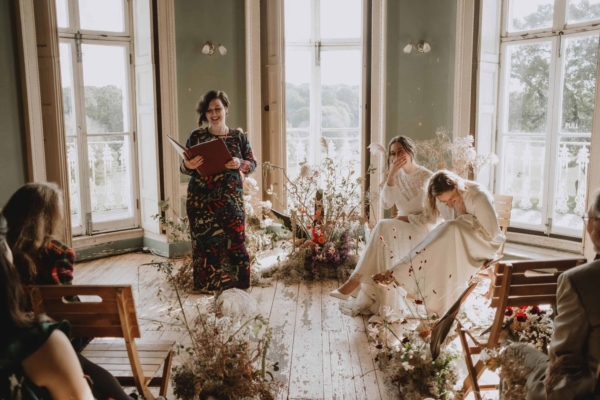 The Newly Engaged Guide to Wedding Celebrants: What They Do, How to Choose One, and Why It Matters
