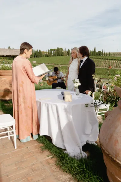 Married by Paola