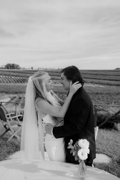 Married by Paola