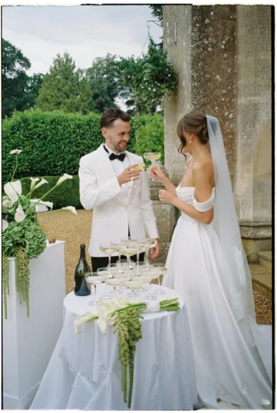 Eleanor Bryant Photography - Bristol and Cotswolds wedding photography