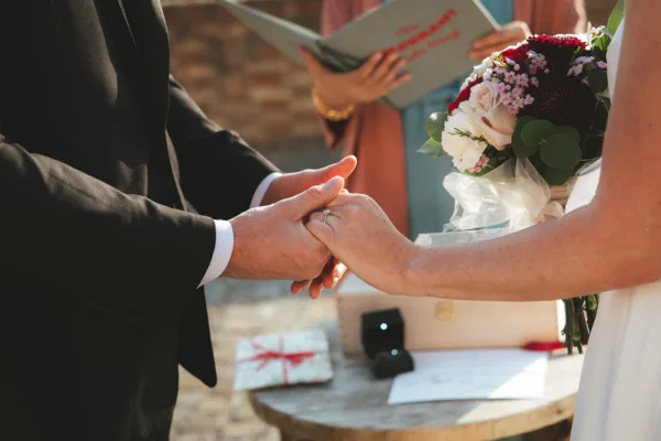 Married by Paola