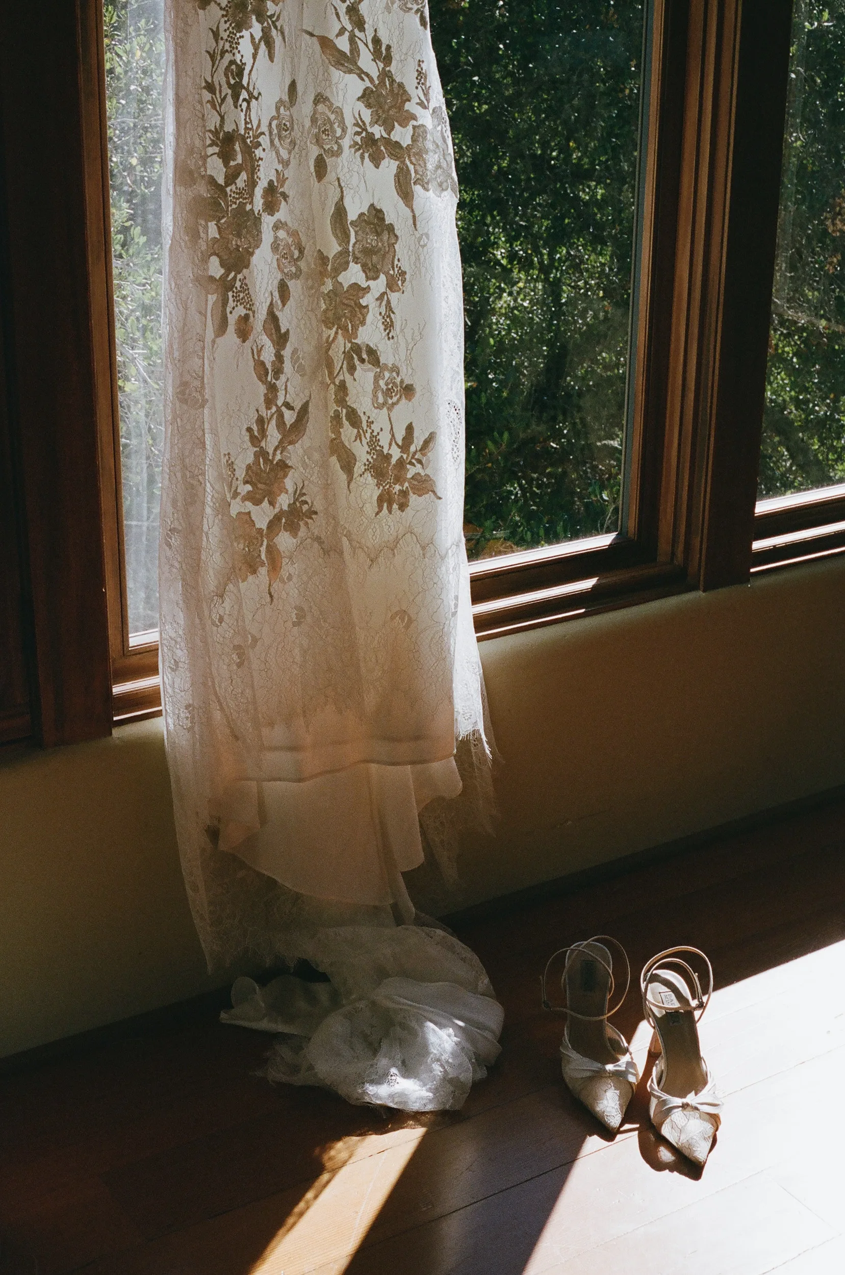 California Grace Loves Lace Bride.19 - Maren & Greg's Laid Back Californian Ranch Wedding Inspired by the French Countryside California Grace Loves Lace Bride.19