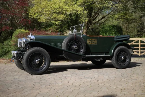 Coopers of Goodwood: Classic Chauffeur-Driven Cars