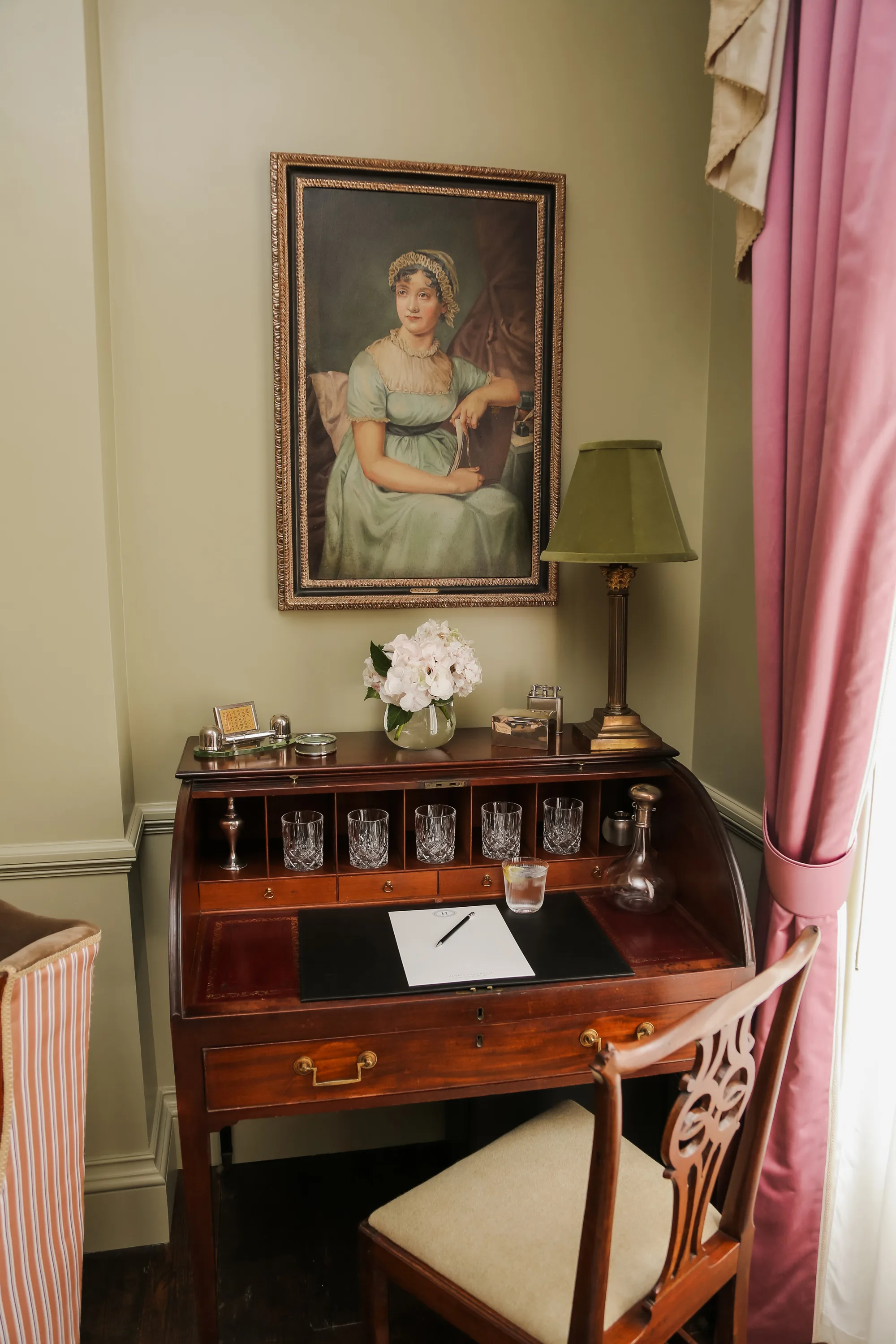 Henrys Townhouse Wedding Venue.5 - 7 Iconic & Literary UK Wedding Venues Where You Can Write Your Own Love Story Henry’s Townhouse, London wedding venue