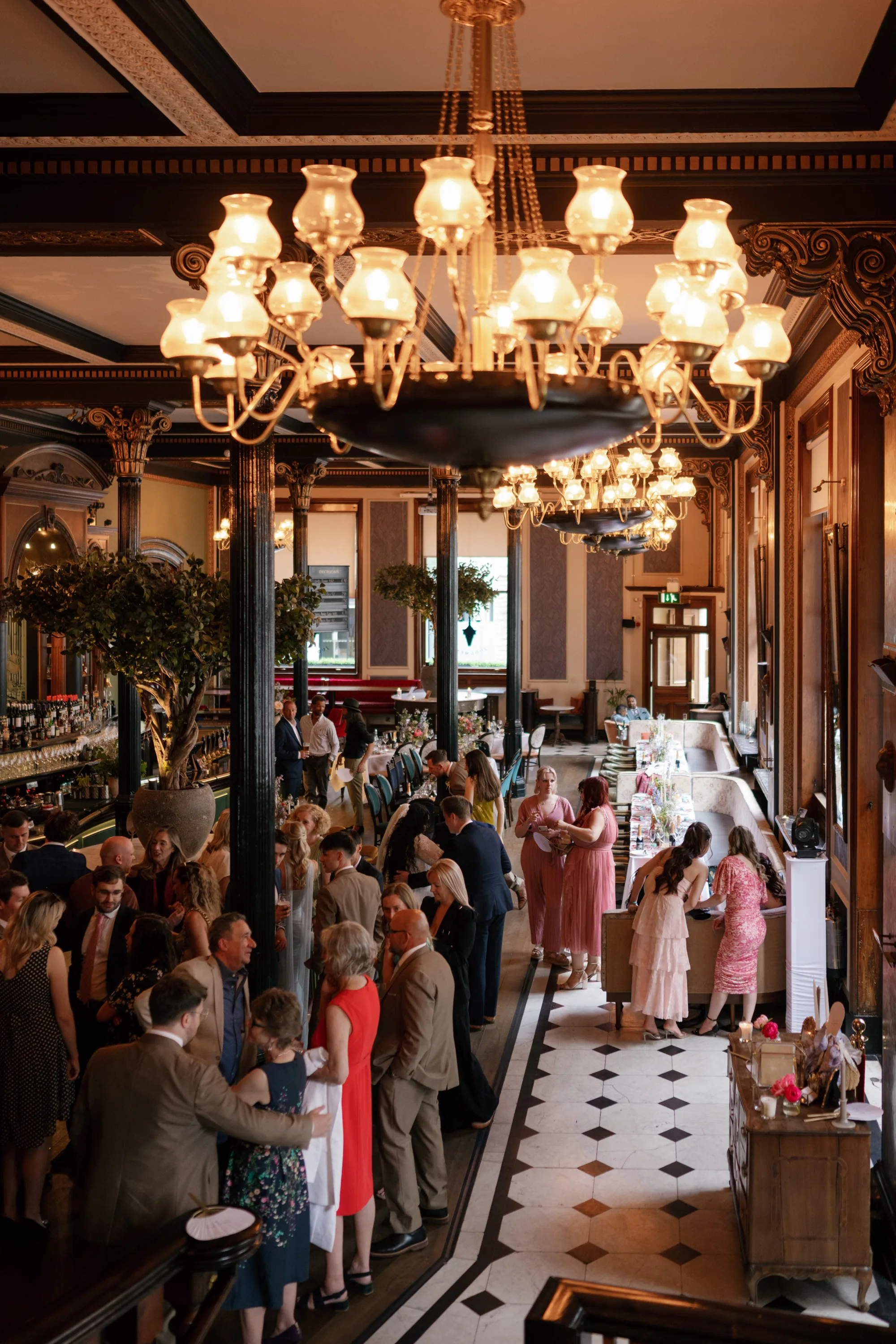 London Pub Wedding Helaina Storey Photography.129