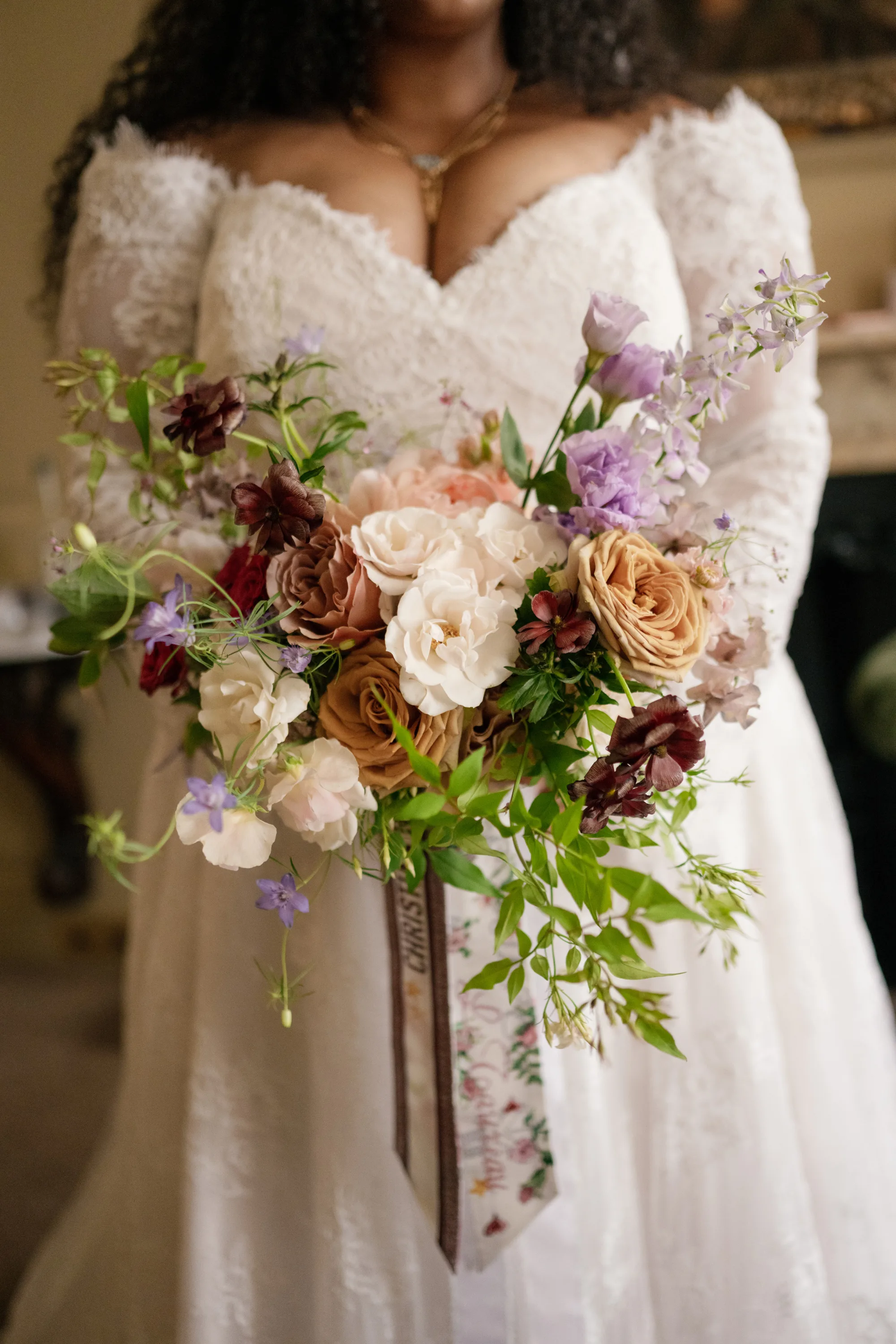 London Pub Wedding Helaina Storey Photography.47 - Saara & Sam's Stylish, Modern & Romantic London Pub Wedding Blending British & Yemeni Culture London Pub Wedding Helaina Storey Photography.47