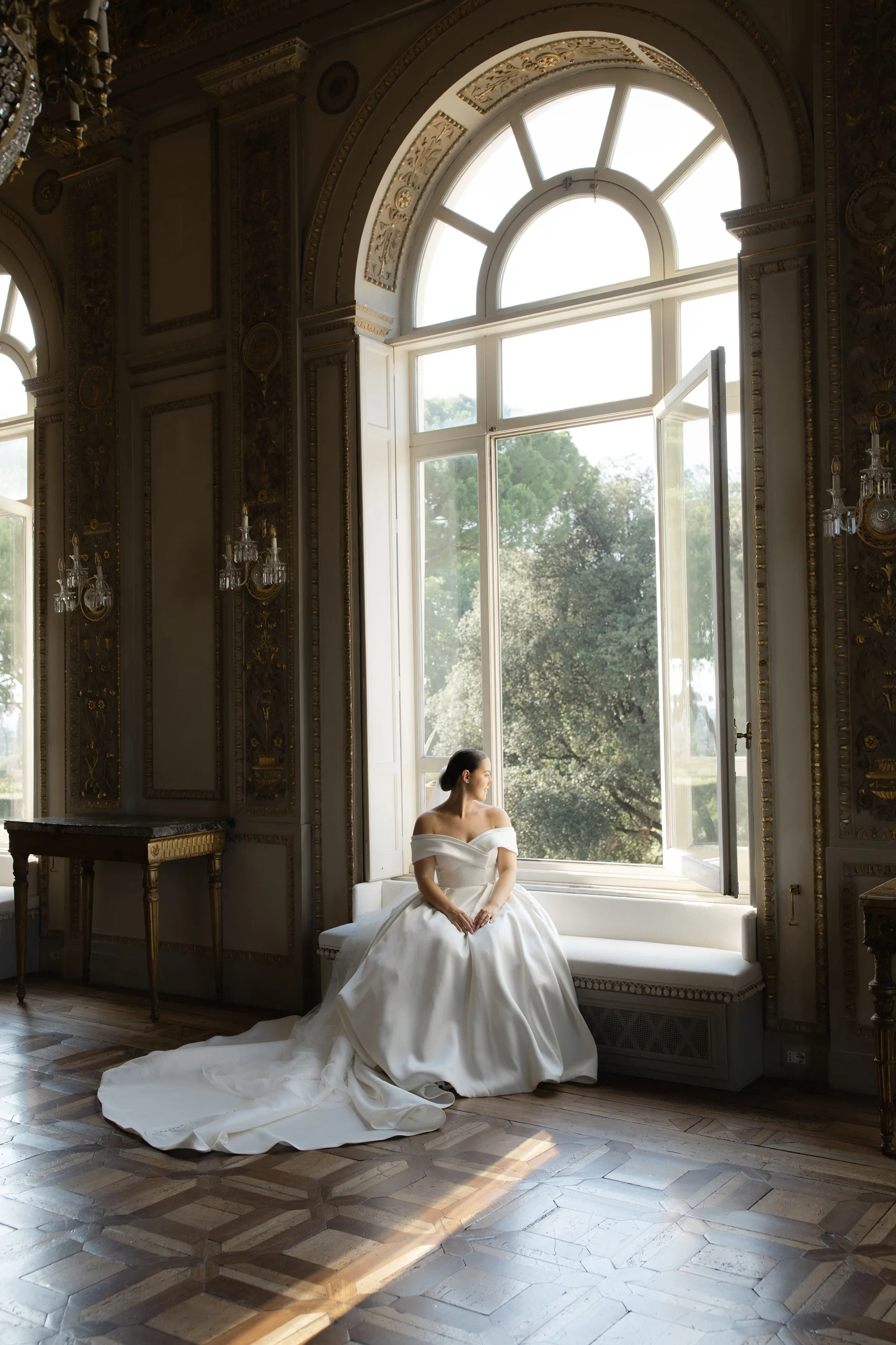 Romantic Catholic Church Wedding Rome Italy SM Weddings.102 - Megan Wore Milla Nova for her Classic and Elegant Wedding at Villa Aurelia in Rome Romantic Catholic Church Wedding Rome Italy SM Weddings.102